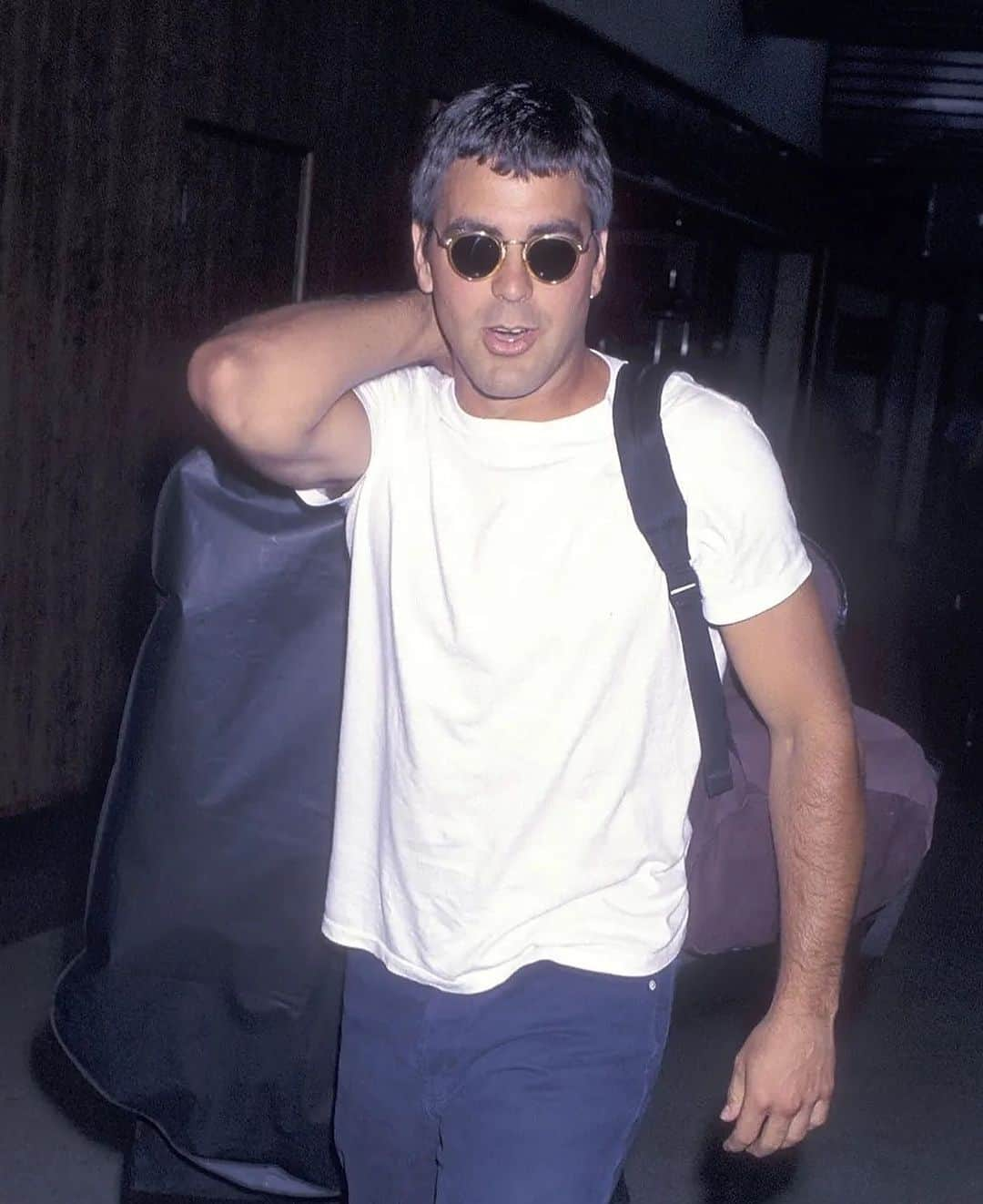 オリバーピープルズさんのインスタグラム写真 - (オリバーピープルズInstagram)「#GeorgeClooney jet sets in OP-27, 1995.」8月19日 1時01分 - oliverpeoples