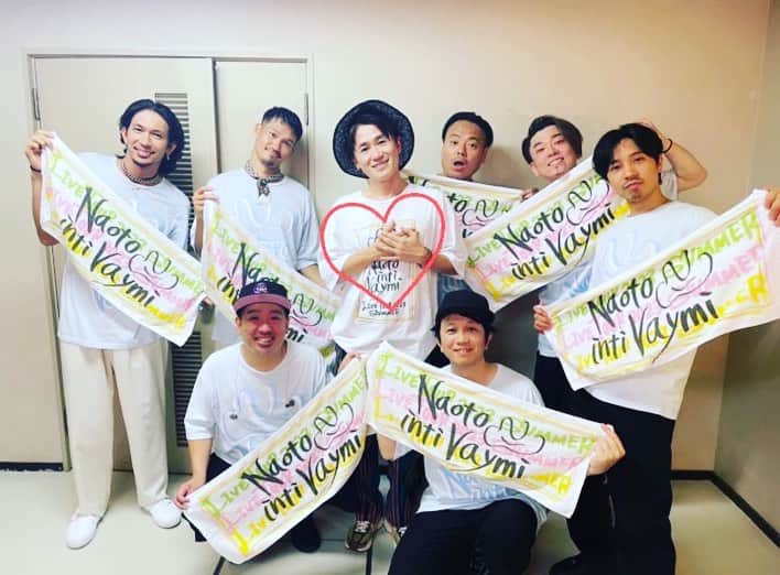 鈴木渉のインスタグラム：「ナオトくんの育ちの故郷、千葉県野田市での凱旋ライブでした。  非常にエモく熱い時間を共有させてもらいました。ナオトまた連れてきてくれてありがとう  野田市の皆様、お客様、チームの皆様にも改めて感謝を込めて！  最高でした。  明けて本日はサマソニ！！(※さいたま市大宮ソニックシティ公演)  #ナオトインティライミ #一生忘れられない夏 #野田ガスホール #サマソニ」