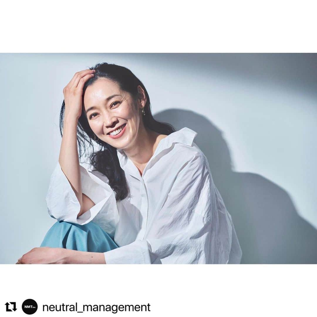 石橋奈美のインスタグラム：「ありがとうございます！  #Repost @neutral_management with @use.repost ・・・ 石橋奈美 撮影：木村和敬 ヘアメイク：Mari Otani . https://neutral-tokyo.com/models/ishibashi . #石橋奈美 #nmtinc #モデル #WOMENSFASHION #COORDINATE #ファッション  #コーディネイト  #レディースファッション #和装 #着物」