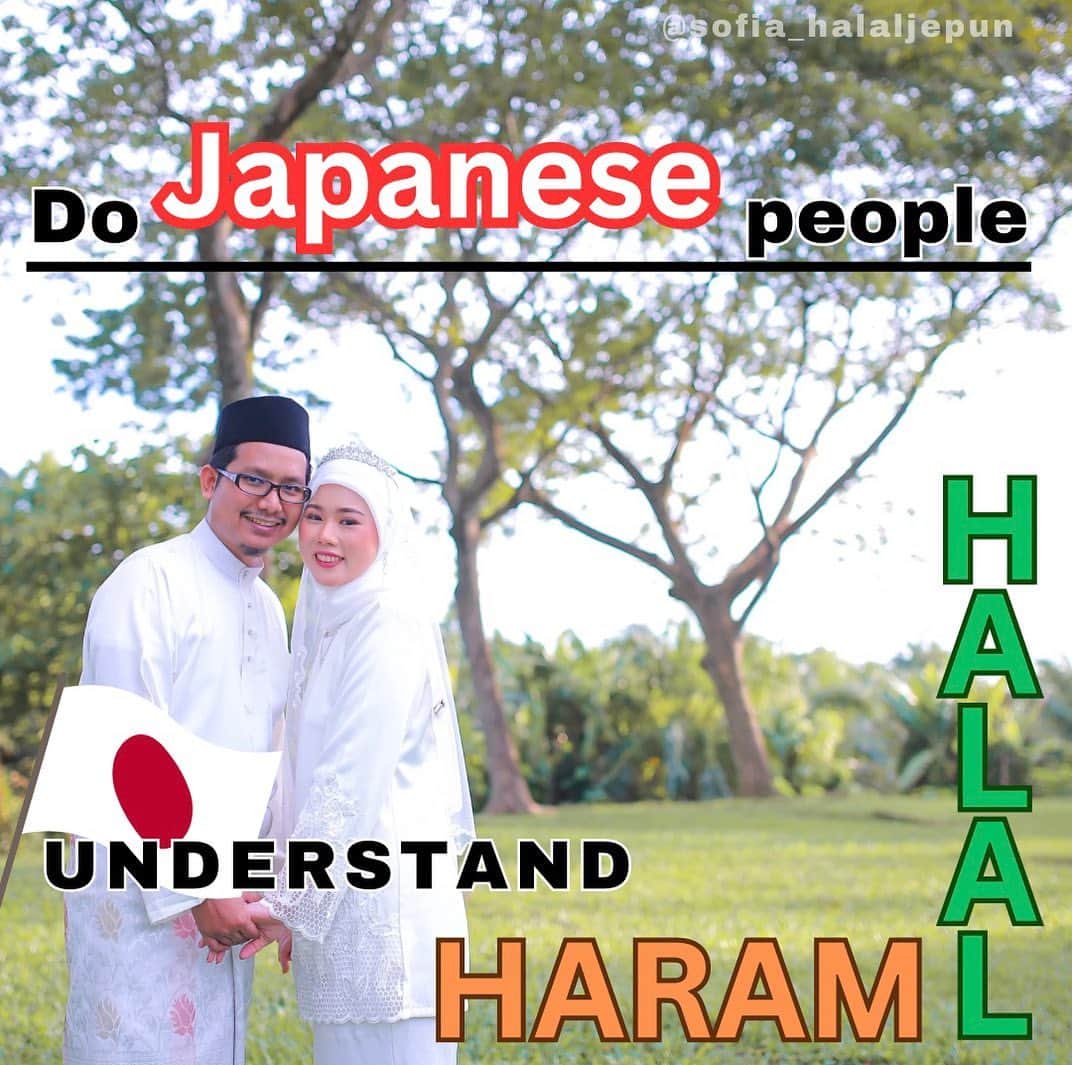 sunaのインスタグラム：「Do Japanese understand HALAL? 日本人はハラールを知ってる？ . . When you go to the restaurant, you may ask the waitress " is this meal Halal?". レストランに行くとき、ウェイトレスさんにこれはハラールですか？とききますよね。  Japan is not islamic country and there are few muslims. 日本の場合、イスラムの国ではないのと、ムスリムが少ないです。  So, many restaurant in Japan are not Halal certified. そのため、日本の多くのレストランはハラール認証を取得していません。  Plus,Japanese people don't know much about islam. そして、日本人はイスラム教についてあまり詳しくありません。  Many Japanese don't know Halal, they also don't know what muslim can't eat. 多くの日本人はハラールを知らず、ムスリムが食べれないものもよく知りません。  So,please be specific about what you can and can't eat. なので、日本ではより具体的に、何が食べれるかを伝えるようにしましょう☝️ . ✴︎✴︎✴︎✴︎✴︎✴︎✴︎✴︎✴︎✴︎✴︎✴︎✴︎✴︎✴︎✴︎✴︎✴︎✴︎✴︎✴︎✴︎✴︎✴︎ このアカウントでは、改宗ムスリマSofiaがマレーシアのイスラム文化を楽しく学ぶ方法を発信しています。  On this account, Sofia, a Muslim convert posts information regarding Malaysia islamic culture so that you can learn about Malaysian Islamic culture in a fun way. ✴︎✴︎✴︎✴︎✴︎✴︎✴︎✴︎✴︎✴︎✴︎✴︎✴︎✴︎✴︎✴︎✴︎✴︎✴︎✴︎✴︎✴︎✴︎✴︎ . #islam  #japanesemuslim   #malaysiatiktok  #muslimmalaysia #malaysian  #malaysia  #malaysiaculture  #japaneseinmalaysia  #japanesemuslimah  #orangjepun   #igmuslim  #learningislam  #muslimrevert  #revertmuslim  #muslimconvert  #islamic  #japanesemuslimah #fivepillarsofislam #muslimprayer   #マレーシア #マレーシア生活  #マレーシア移住  #マレーシア旅行  #ムスリム #イスラム  #イスラム教 #イスラム教徒 #お祈り #海外ガール  #海外在住日本人  #国際結婚」