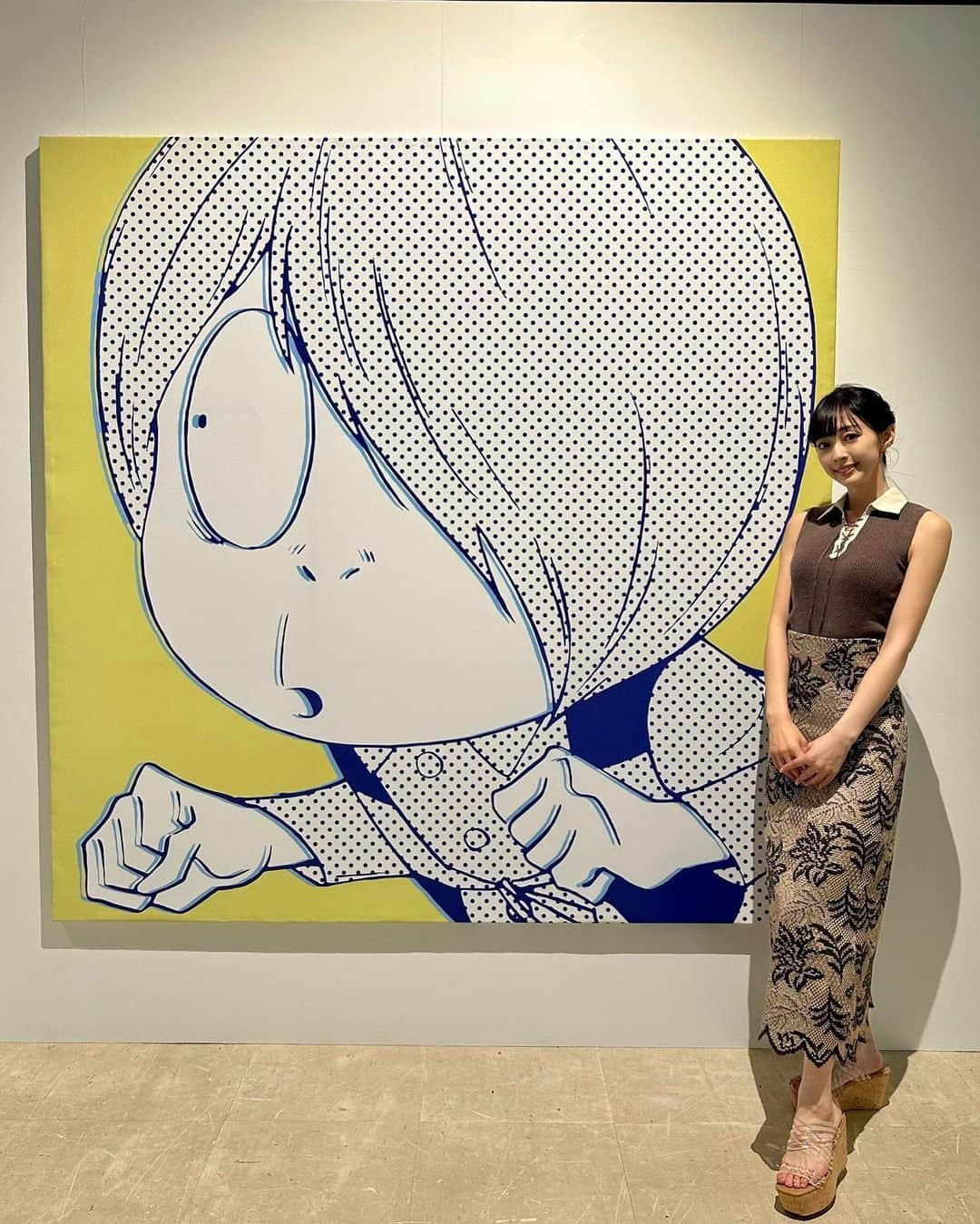 林紗久羅さんのインスタグラム写真 - (林紗久羅Instagram)「. . . . #鬼太郎expo 💛🖤 椅子まで鬼太郎カラーでした！ . 私は第4期鬼太郎世代！ . 1期もキッズステーションとかで 再放送観てたけど、6期までいくと怖さが減少し ねこ娘がどんどん可愛くなっていく。笑 . 最初の部屋で #吸血鬼エリート 様 発見して1番嬉しかった！ . 様々なアーティストの方達が表現した 鬼太郎の世界観はまた違った魅力がありました✨ . お写真ないけどお目当ての キムジナーマスコットもしっかりGET✨ . . . #ゲゲゲの鬼太郎  #鬼太郎 #鬼太郎茶屋 #鬼太郎ロード #キムジナー #池袋 #池袋サンシャイン #サンシャイン #サンシャインシティ」8月18日 17時33分 - sa1210ku