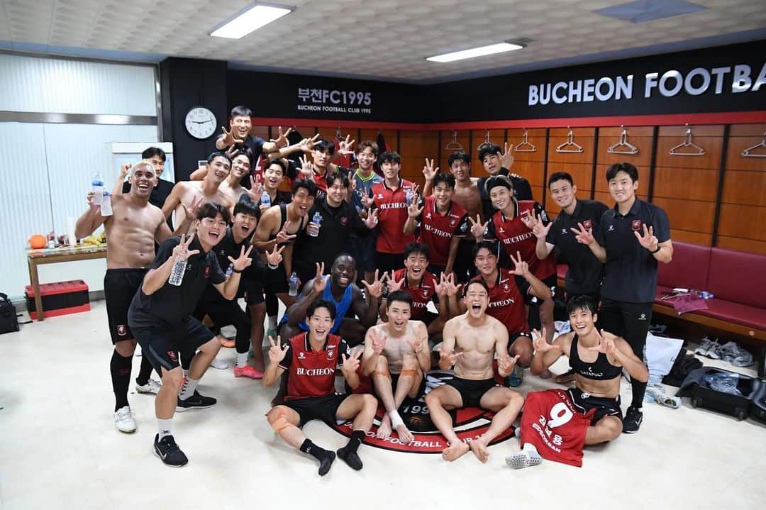 高橋一輝のインスタグラム：「Recents @bucheonfc1995 📸」