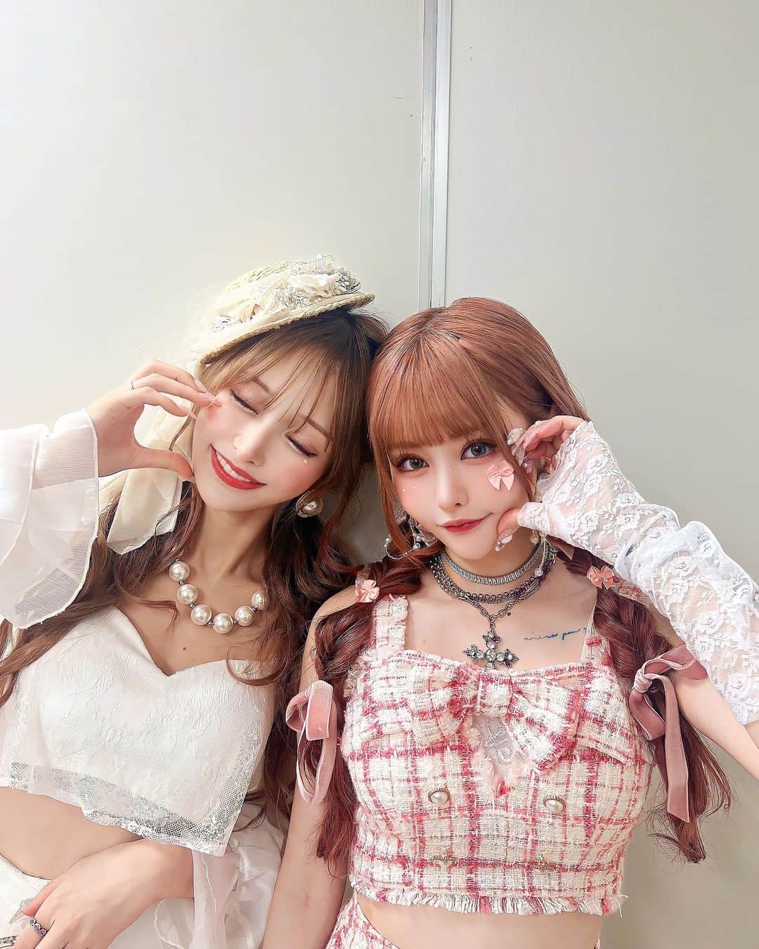 のインスタグラム：「かなのちゃんディズニーぶりだた💋 関コレで💋 来週も楽しみ👘♡」