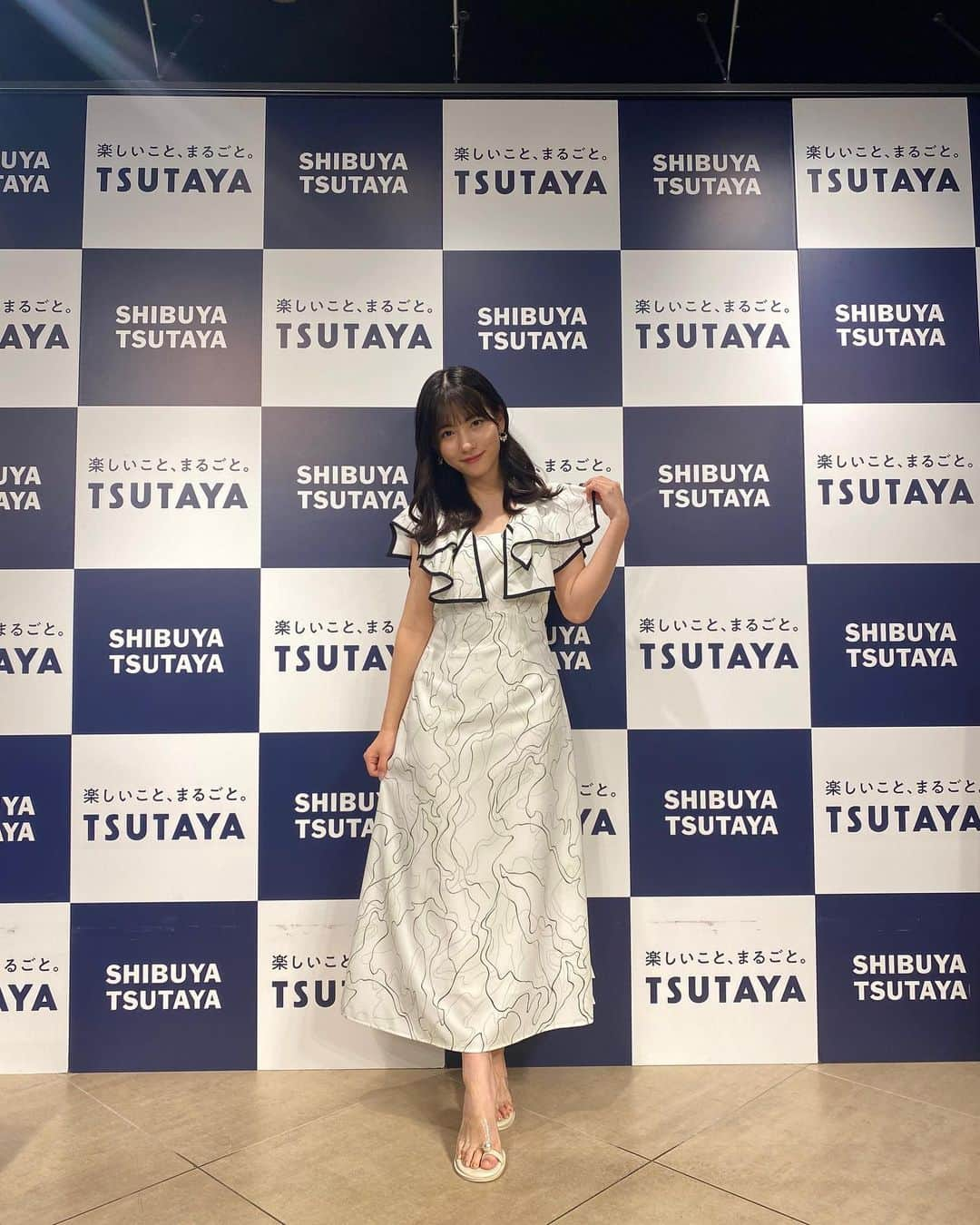 北川莉央さんのインスタグラム写真 - (北川莉央Instagram)「． 写真集発売記念お話会 ありがとうございました🫶  衣装も可愛かったです！！  #morningmusume #モーニング娘　#モーニング娘23 #北川莉央　#おんちゃん  #snidel」8月18日 21時03分 - rio_kitagawa.official