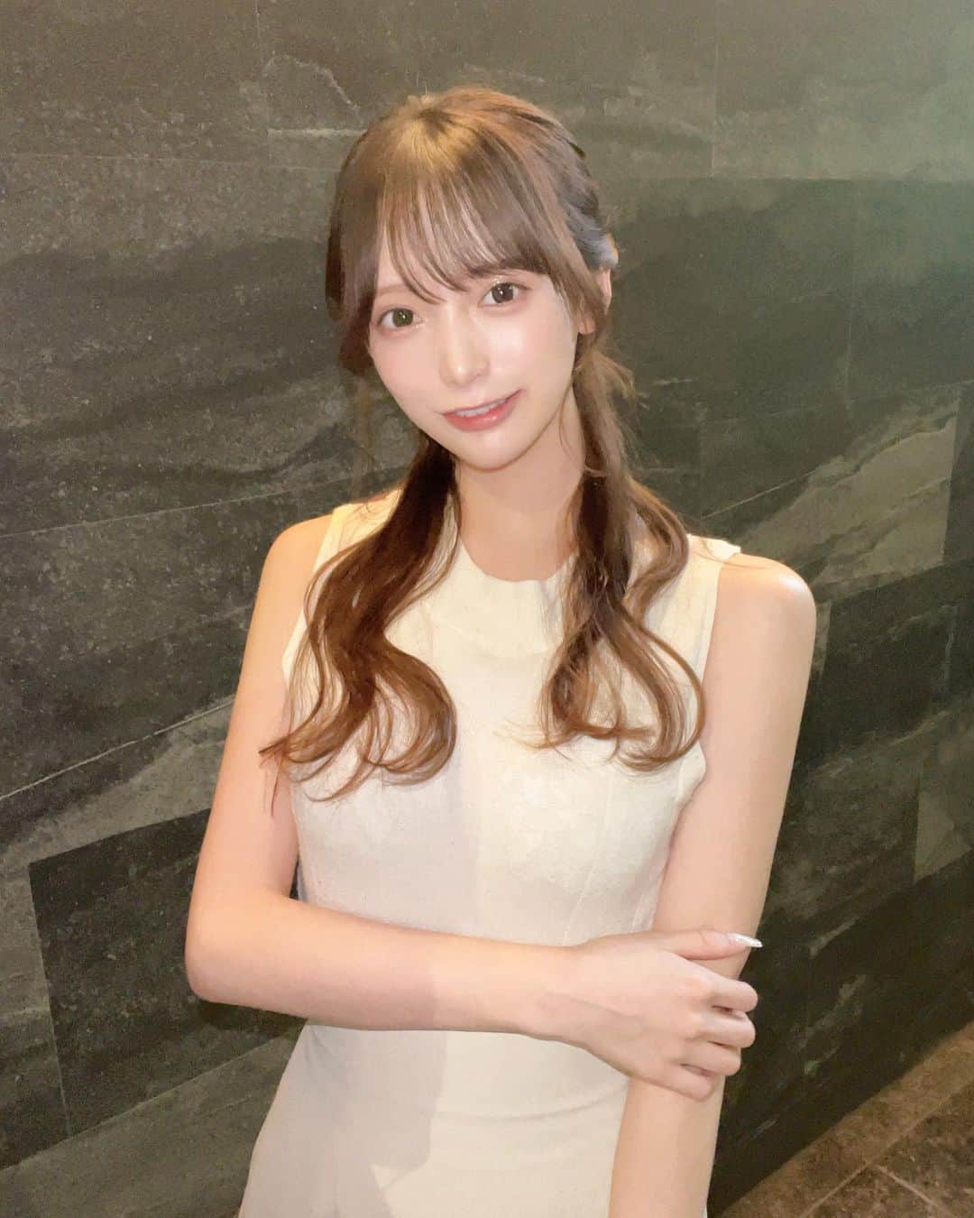のインスタグラム：「🌙」