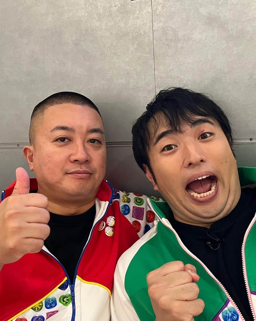 高井佳佑（ガーリィレコード）さんのインスタグラム写真 - (高井佳佑（ガーリィレコード）Instagram)「今年も無事誕生日を迎えることができました 今日はパズドラ部の収録で帰ってきたら家が屋台になってた！！  嫁井ちゃん、俺が家いない間に娘の面倒みながら合間でコツコツ作ってたのヤバすぎ！！ 31歳の高井もよろしくお願いします！！！」8月18日 21時43分 - kurutteyagaru