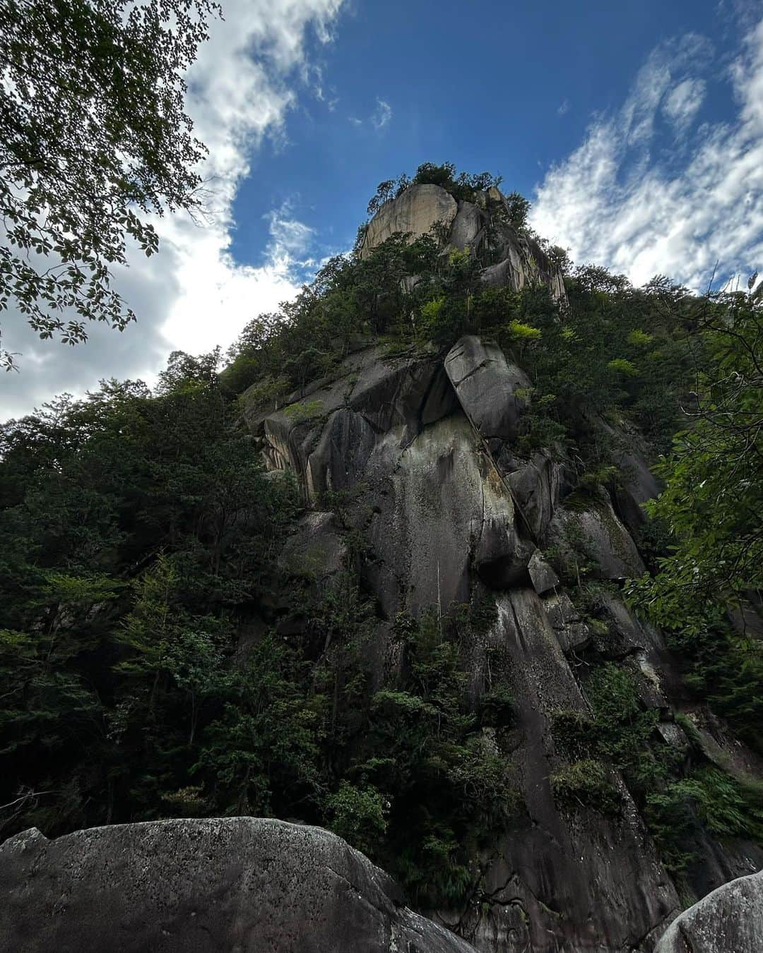 犬塚ヒカリのインスタグラム：「#昇仙峡 ⛰️」