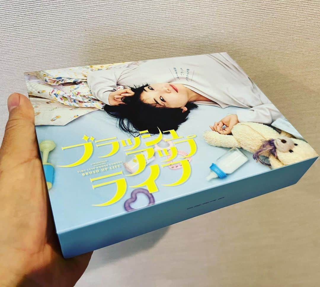 バカリズムさんのインスタグラム写真 - (バカリズムInstagram)「完成！ DVD &Blu-rayBOX！ #ブラッシュアップライフ」8月18日 21時52分 - bakarhythm