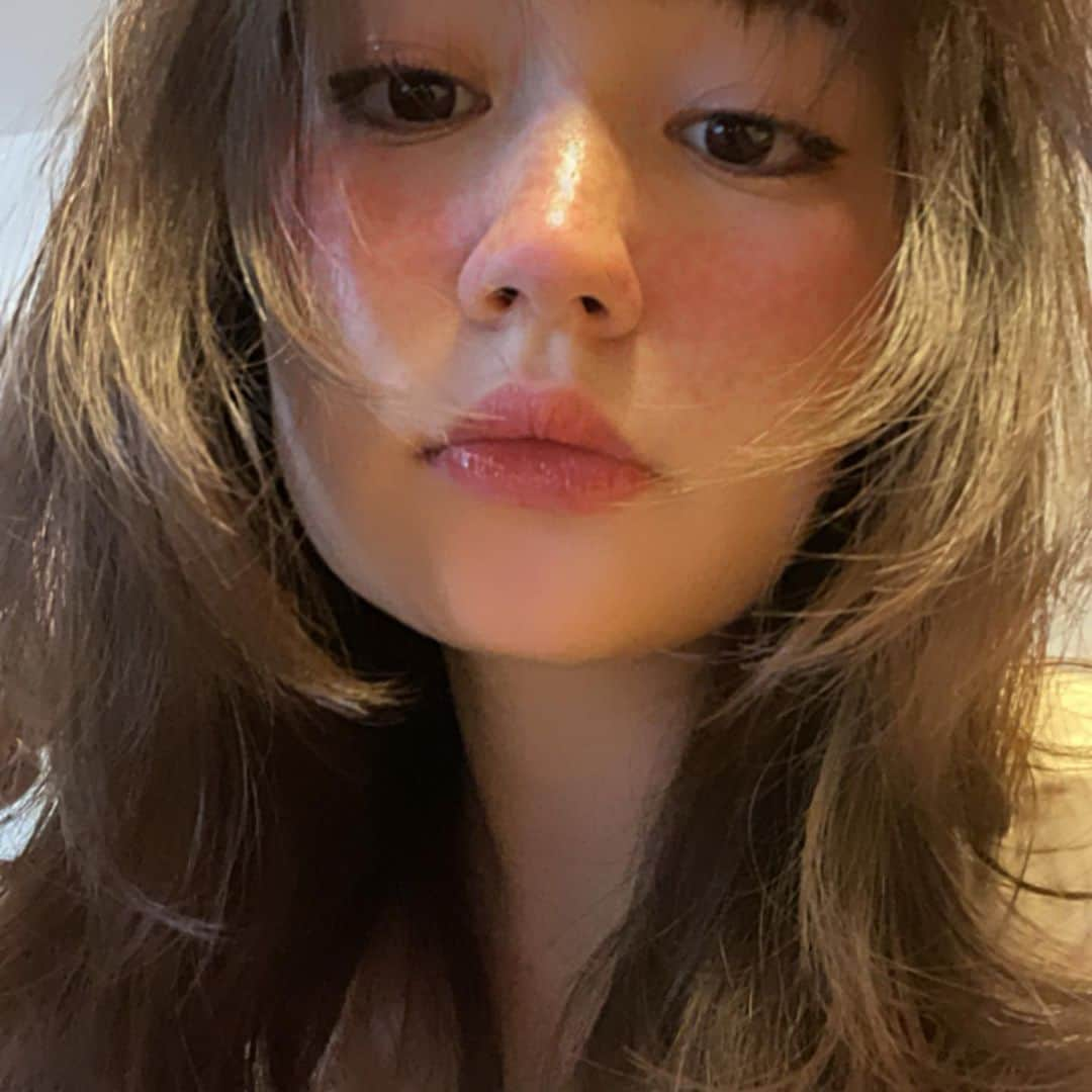 加藤愛里クリスティーナさんのインスタグラム写真 - (加藤愛里クリスティーナInstagram)「🍒☁️🎀💘💋🛍🌷🥺💯」8月18日 22時26分 - airi_jb1212