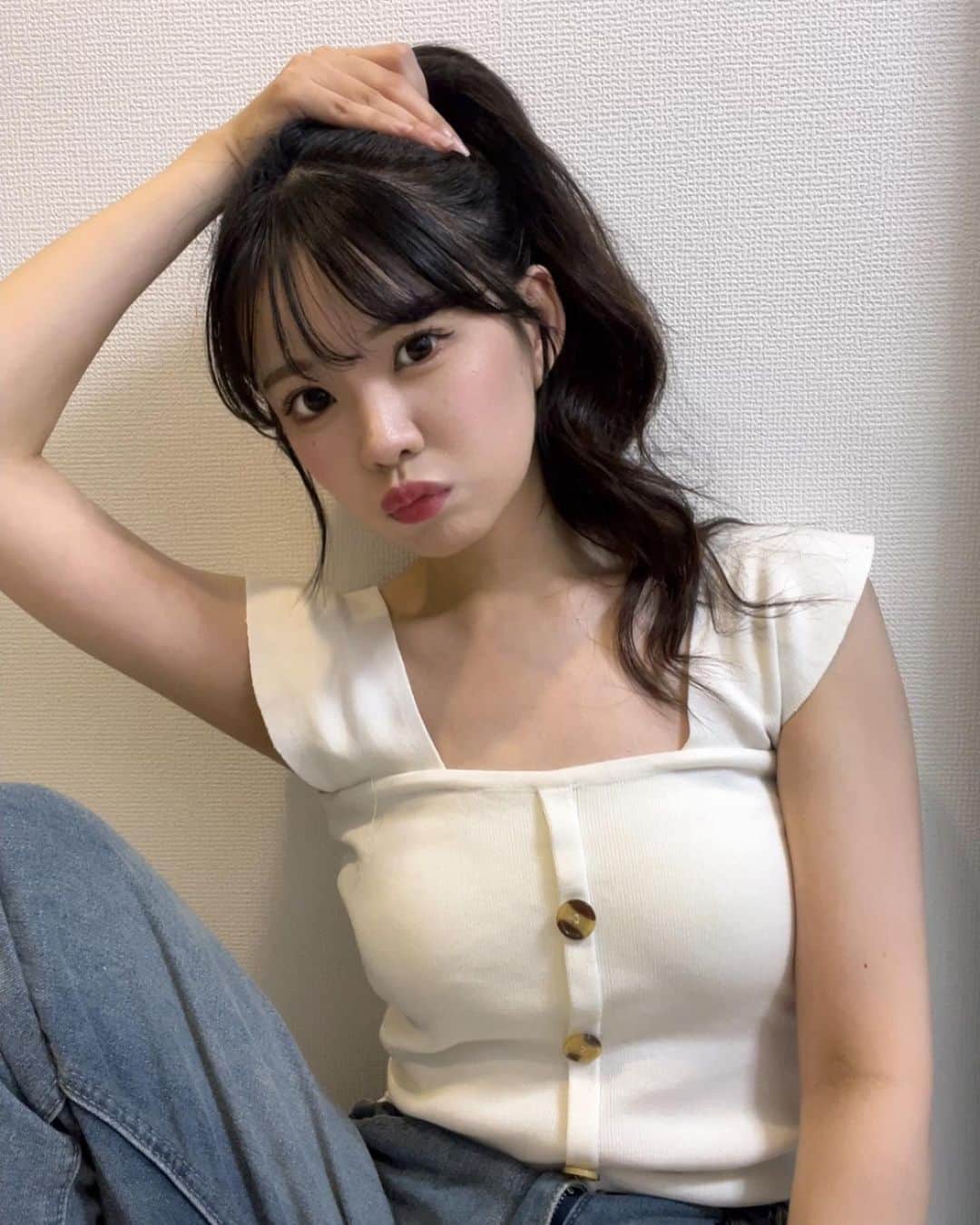 岡本彩夏のインスタグラム
