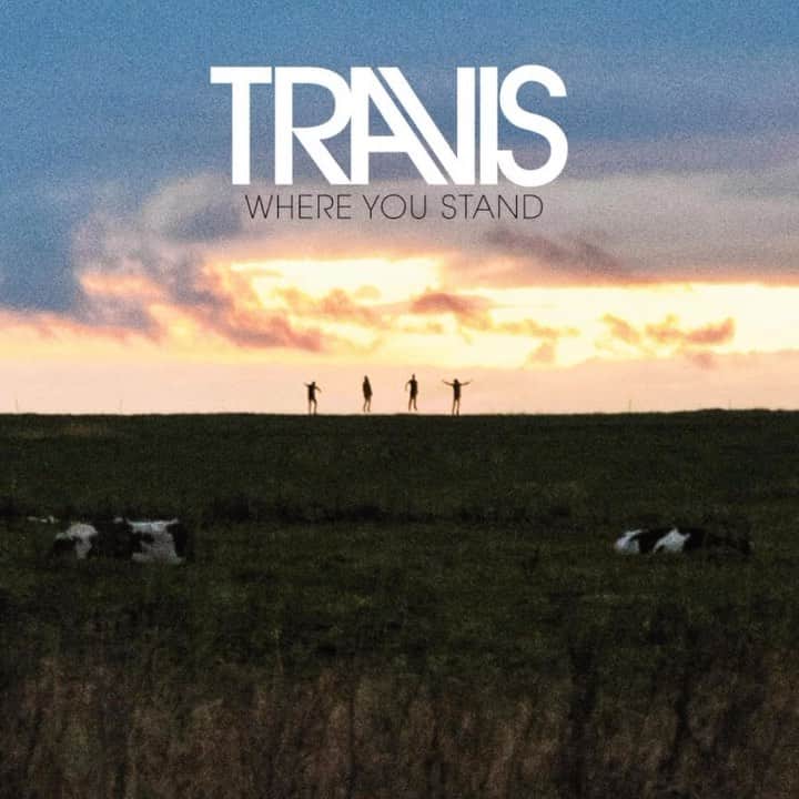 トラヴィスのインスタグラム：「I can hardly believe it’s been 10 years since ‘Where You Stand’ came out. It was one of the most joyful recording sessions we’ve ever done and remains one of my favourite of our records. Especially memorable was Franny jumping into the November Norwegian North Sea just to hit the high notes in ‘Moving’. I believe he only recently fully thawed out. Good times! Dougie x  Link in bio to listen 🎧」