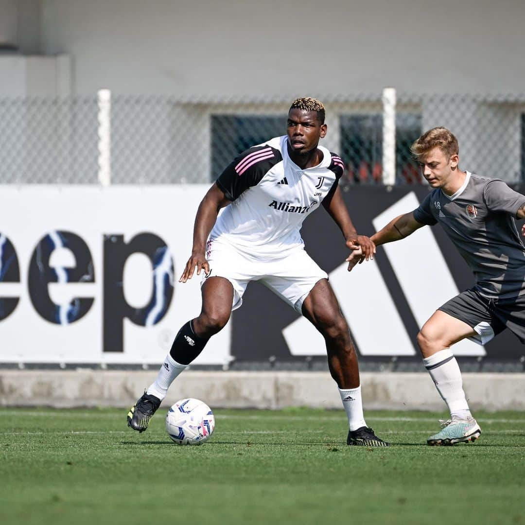 ポール・ポグバさんのインスタグラム写真 - (ポール・ポグバInstagram)「⚽️❤️」8月18日 22時48分 - paulpogba