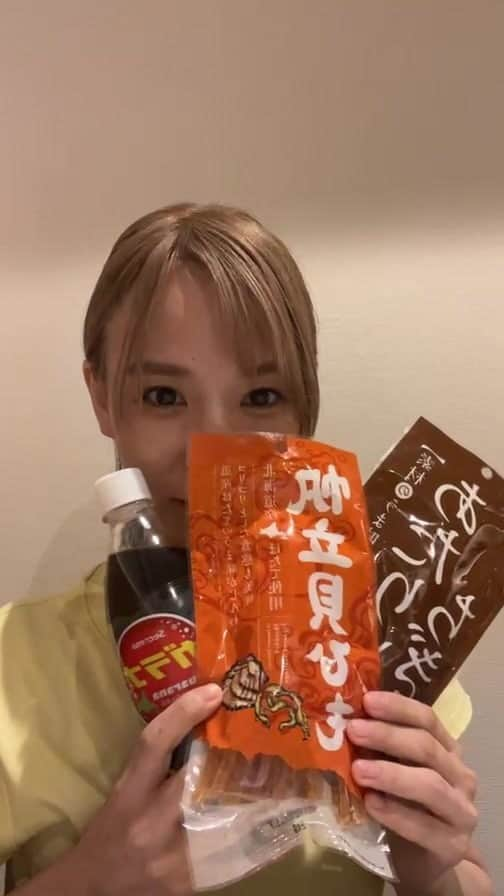 モモコグミカンパニーのインスタグラム：「札幌お渡し会前日華金  #無限ガラナ #セイコーマート」