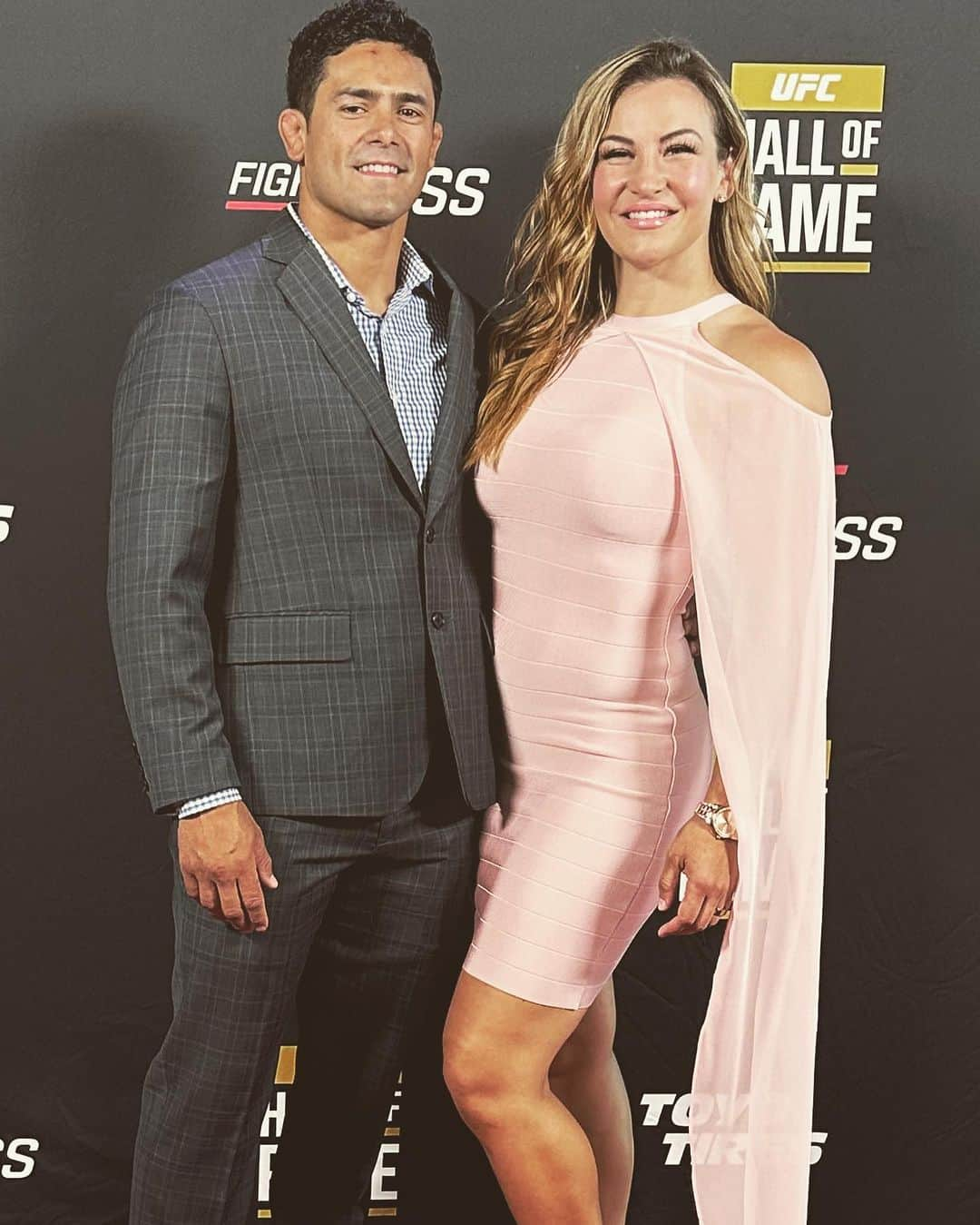 ミーシャ・テイトさんのインスタグラム写真 - (ミーシャ・テイトInstagram)「Good times become better and bad times become tolerable when shared with a life partner like you. Happy birthday to my Queen!!! ❤️@mieshatate」8月18日 23時10分 - mieshatate