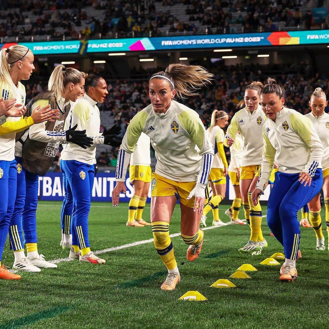 のインスタグラム：「It’s go time 🌪️🇸🇪」