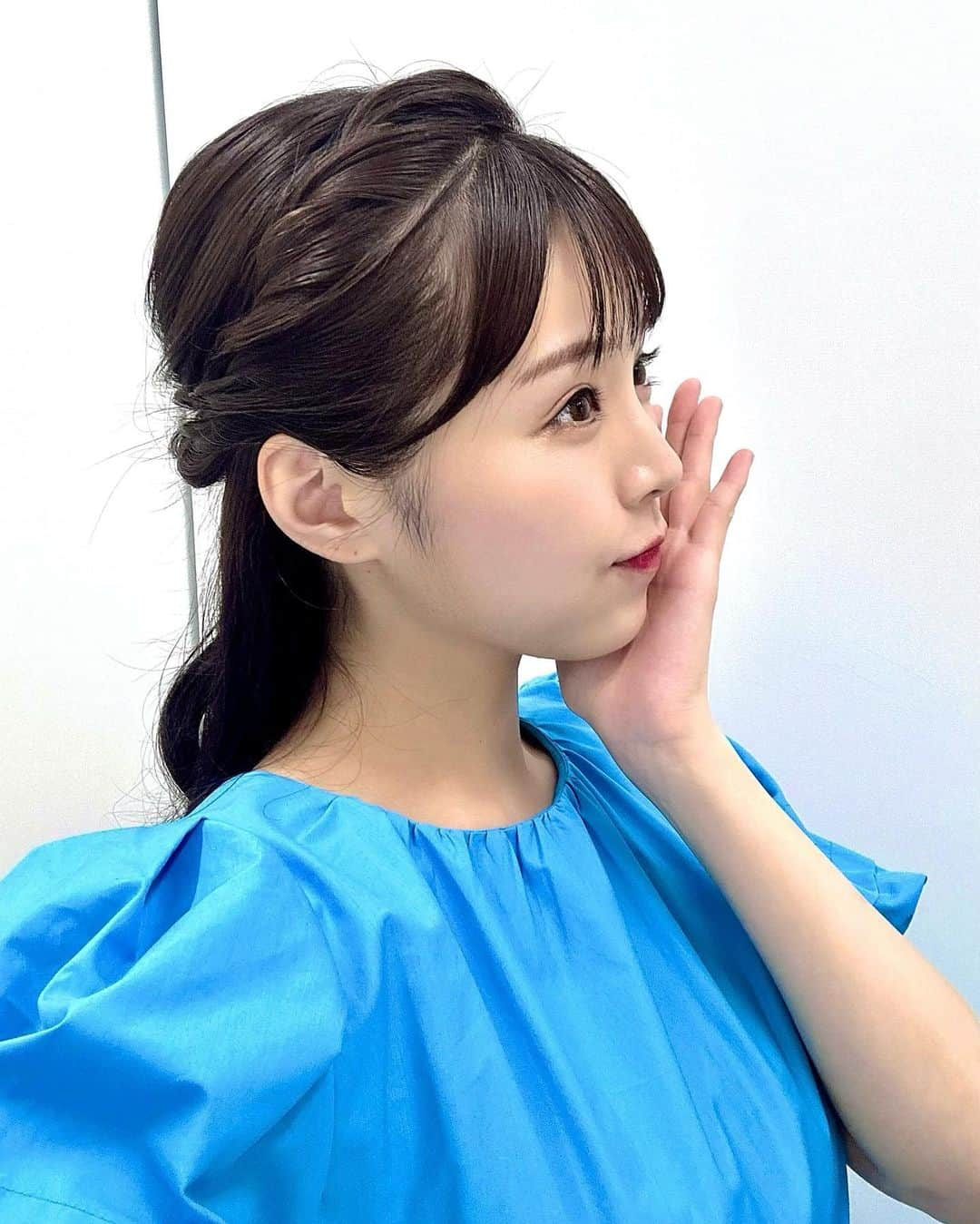 川村那月のインスタグラム：「ロケにてして頂いたヘアスタイルがかわちい🥹🩷ｸﾙﾘﾝ  なんのロケかは…お楽しみに☺️🫶」