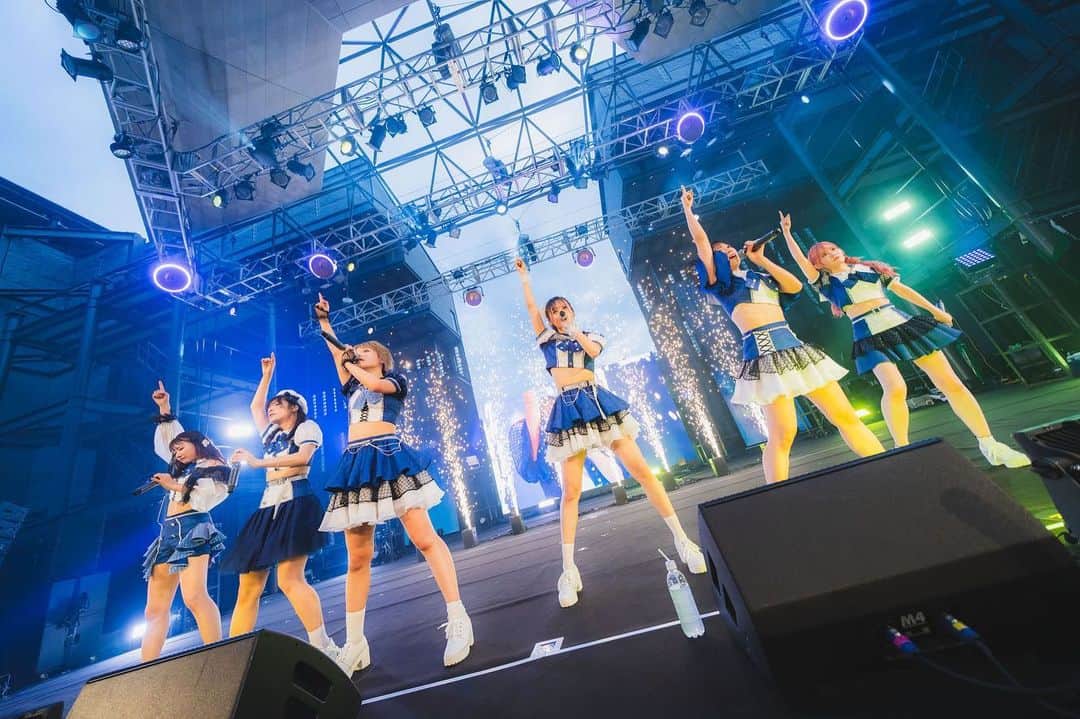 MyDearDarlin’のインスタグラム：「July 15,2023   5thワンマンLIVE  『開夏-夜空に煌めくプラネタリウム-』 @河口湖ステラシアター  ありがとうございました🌃🤍  🎥YouTubeではLIVE映像を公開中！  #MyDearDarlin #マイディア #アイドル #idol」