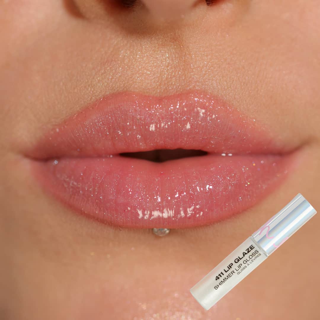 BH Cosmeticsさんのインスタグラム写真 - (BH CosmeticsInstagram)「You can NEVER have too many glosses 😘 Get your gleam on with the BH 411 Lip Glaze Shimmer Gloss ✨ Choose from 4 luscious shades: ❤️Playground⁣ 🤍Papped⁣ 🧡Vintage⁣ 💗Melrose⁣ ⁣ #bhcosmetics」8月19日 2時15分 - bhcosmetics