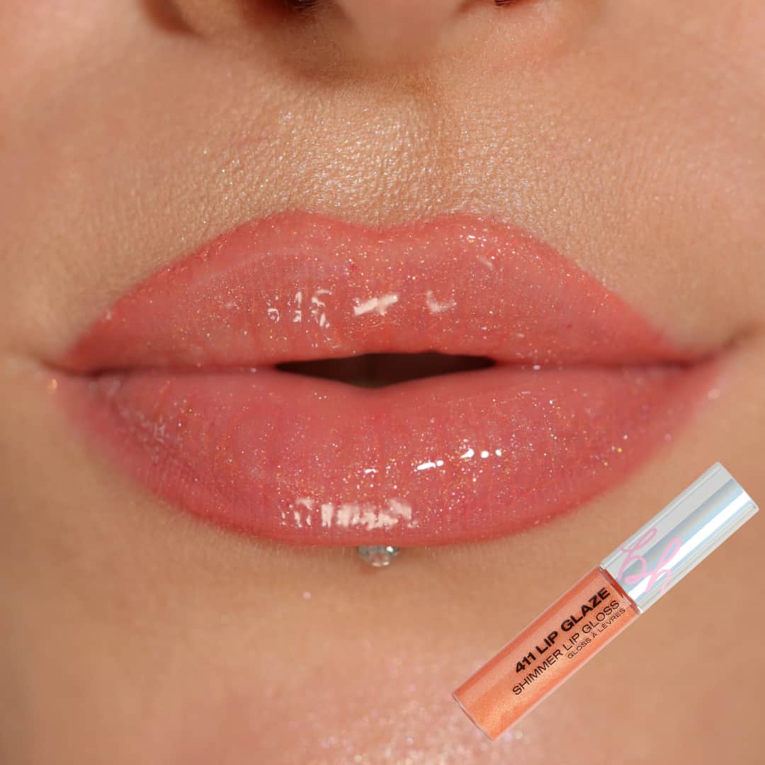 BH Cosmeticsさんのインスタグラム写真 - (BH CosmeticsInstagram)「You can NEVER have too many glosses 😘 Get your gleam on with the BH 411 Lip Glaze Shimmer Gloss ✨ Choose from 4 luscious shades: ❤️Playground⁣ 🤍Papped⁣ 🧡Vintage⁣ 💗Melrose⁣ ⁣ #bhcosmetics」8月19日 2時15分 - bhcosmetics
