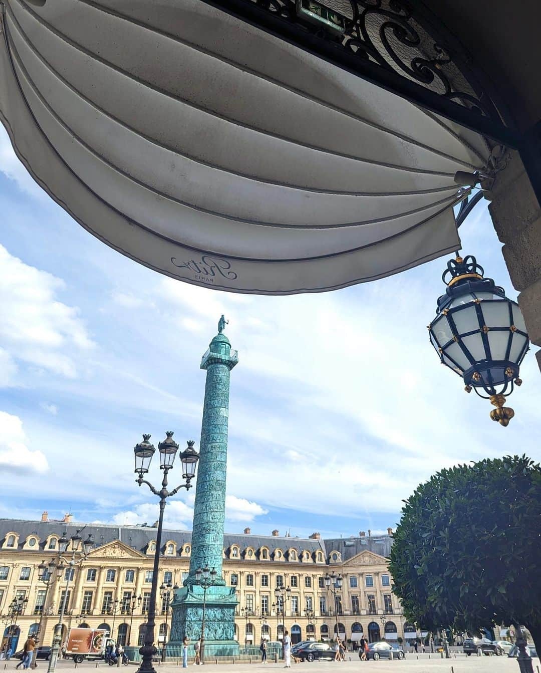 安岡あゆみのインスタグラム：「. @ritzparis 🇫🇷 . . #paris #france #francetravel #paristravel #ritzparis #ayumi_y_travel #パリ #フランス #パリ旅行 #フランス旅行 #リッツカールトンバリ #リッツパリ #ヨーロッパ旅行 #ヨーロッパ周遊」