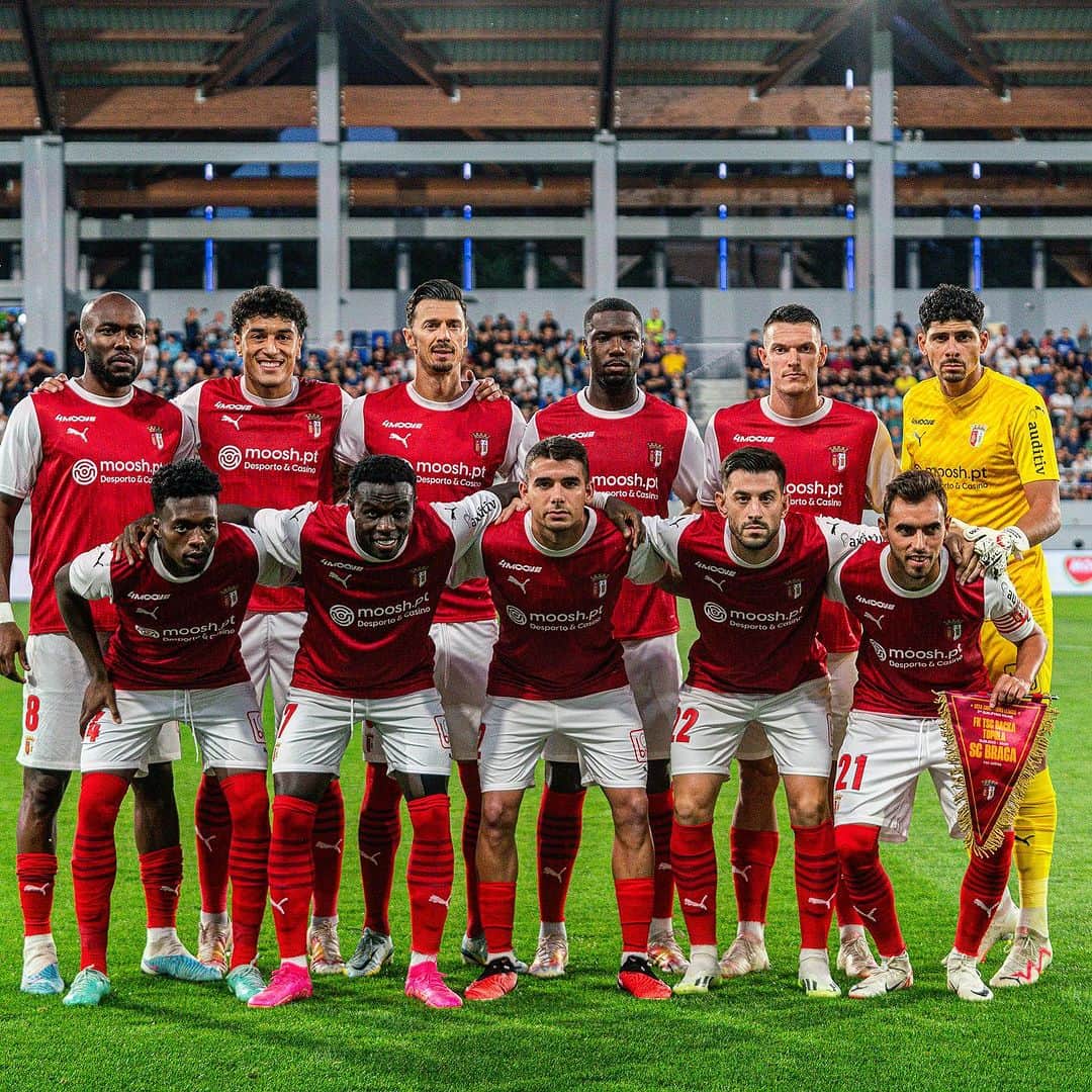 のインスタグラム：「Vamos Braga   União e Paixão」