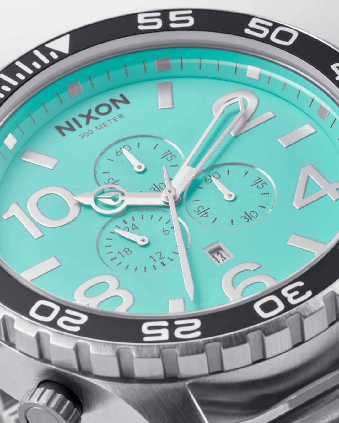 のインスタグラム：「Woah…  Yup. We heard you loud and clear. The 51-30 Chrono Silver/Turquoise edition is officially back in stock.   Equipped with a 6 hand chronograph, solid stainless steel construction and is dive ready up to 300 meters. The only thing this watch won’t do, is go unnoticed.」