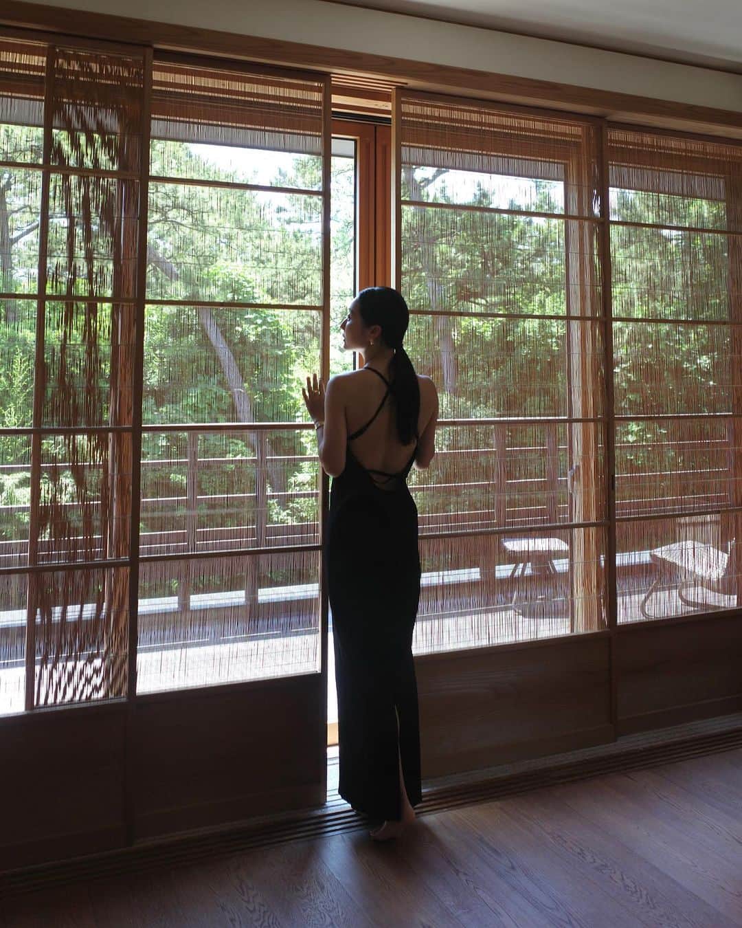 Icumi Oohamaのインスタグラム：「🌿  優しい光の入る部屋。 こんなお家も素敵ね☺︎」