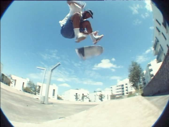 adidas Skateboardingのインスタグラム：「Lucas, Heitor, Jamal, Benny and Chewy as seen in @palaceskateboards “BETA BLOCKERS” video, now playing on YouTube 📺.  🎥 @halfwaybrooks @taousen_grills  #adidasSkateboarding #PalaceSkateboards」