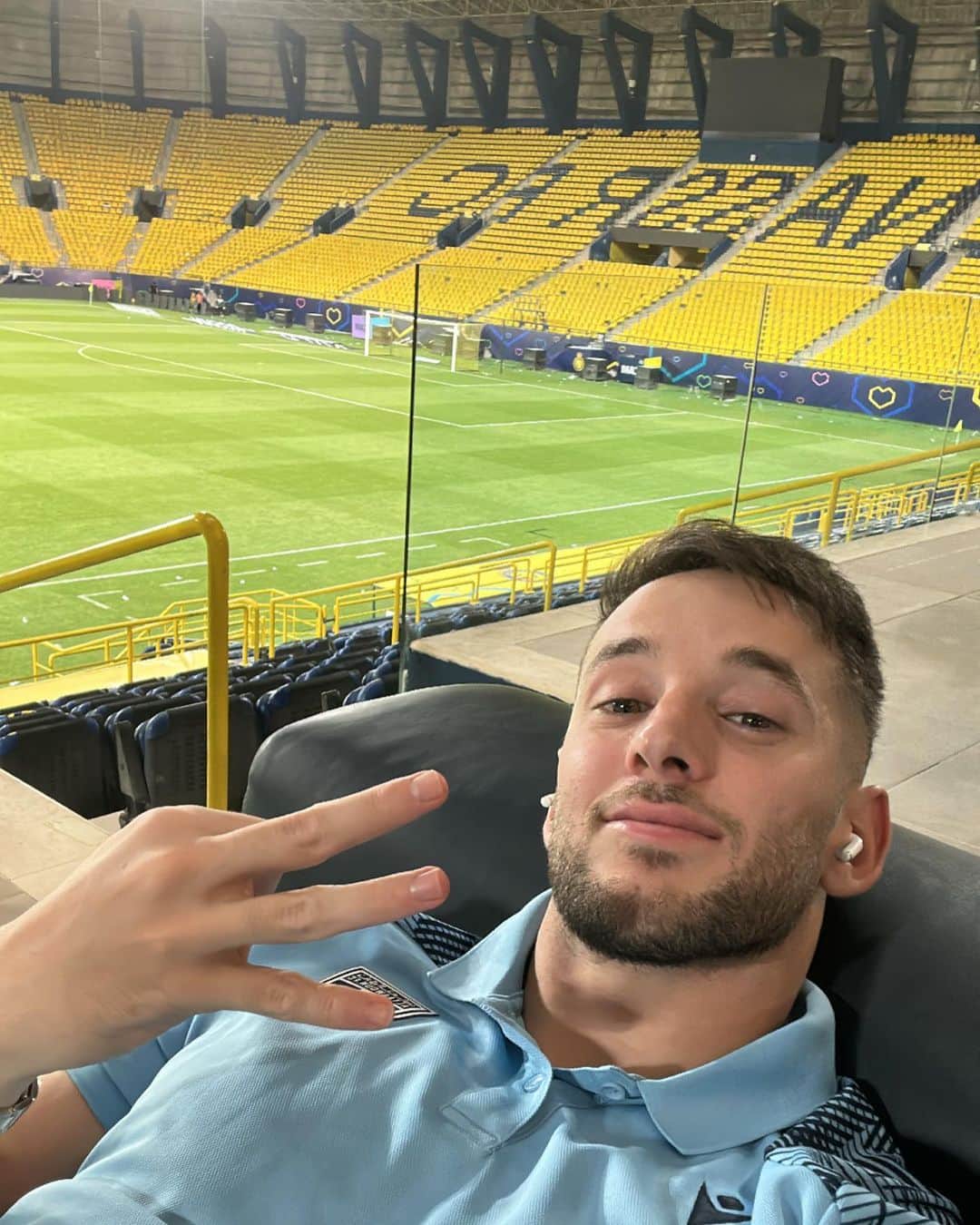 のインスタグラム：「What a game 🙌🏻🤩! Well deserved win +3! Yallah @altaawounfc 💪🏼」