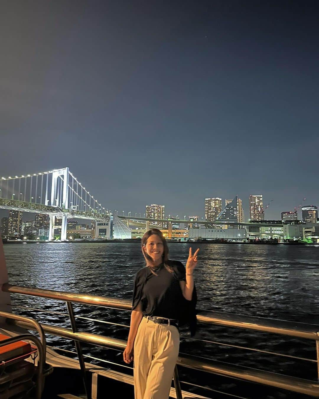 梅原玲奈のインスタグラム：「🗼TOKYO🚢✨  #dinercruise  #TGIF」