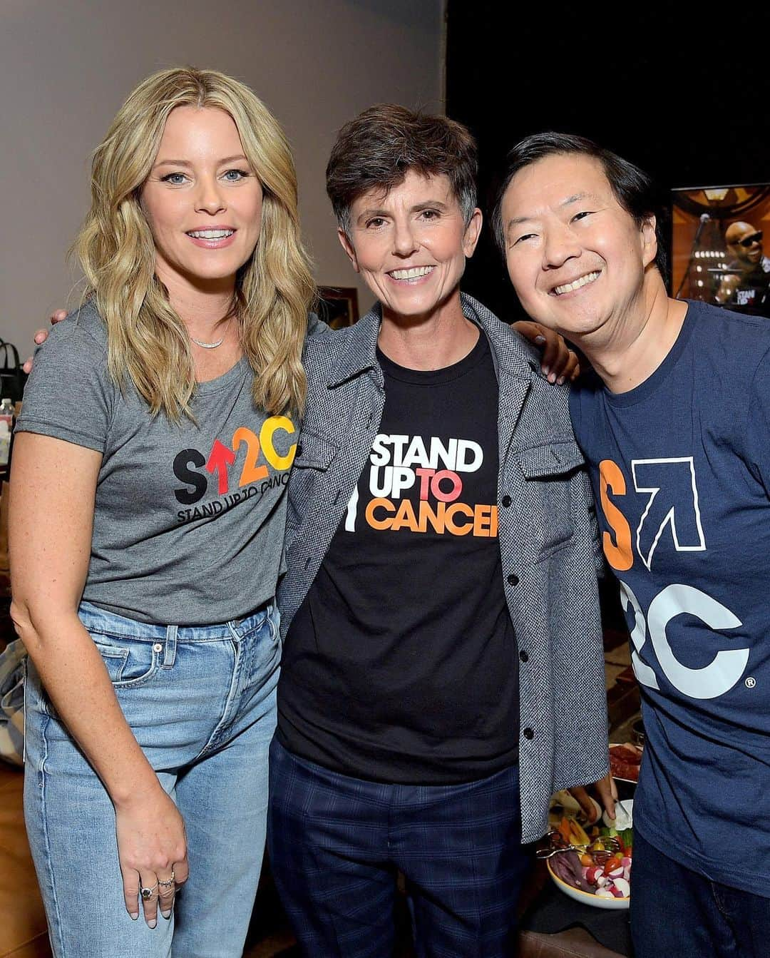 エリザベス・バンクスさんのインスタグラム写真 - (エリザベス・バンクスInstagram)「Join us tomorrow night 8/19 for #StandUpToCancer’s telecast fundraising event starting at 8pm ET/PT and 7pm CT. Let’s support the incredible progress being made in innovative cancer research and continue to save lives. Learn more at StandUpToCancer.org」8月19日 7時28分 - elizabethbanks