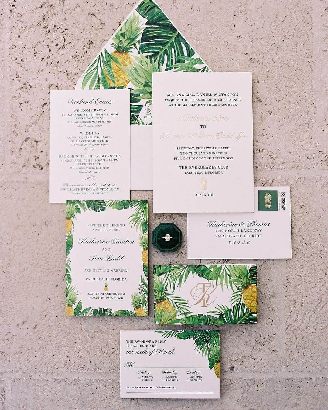 Ceci Johnsonさんのインスタグラム写真 - (Ceci JohnsonInstagram)「A perfect weekend for a wedding. Thank you to @poshpartygal for reminding us of this gorgeous palm-themed #palmbeachwedding 🌴   The couple personalized our ‘Golden Pineapple’ Wedding Collection and we added a custom monogram for their design.  Wedding Invitations and monogram design: @cecinewyork  Photographer: @erickelley  Planner: @poshpartygal   #palmbeachstyle  #palmbeachbride  #palmbeachwedding  #tropicalinvitations  #tropicalwedding  #weddinginvitation  #weddinginspiration  #cecinewyork  #beautifyyourworld」8月19日 8時16分 - cecinewyork