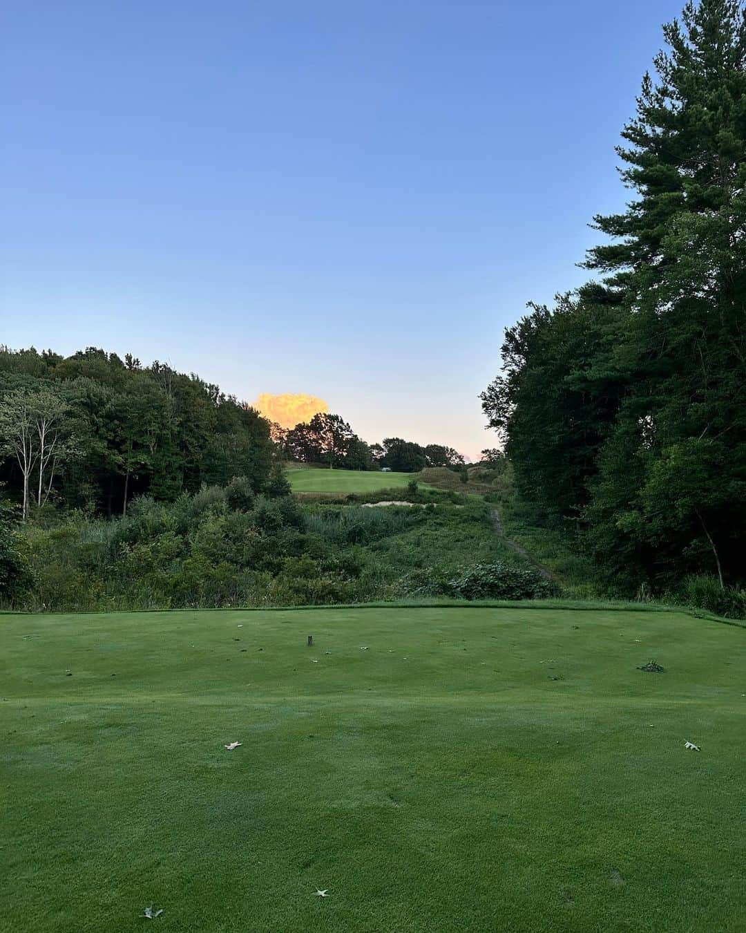 メーガン・カンさんのインスタグラム写真 - (メーガン・カンInstagram)「𝟾.𝟷𝟾.𝟸𝟶𝟸𝟹 @bostongolfclub - 𝚃𝚑𝚊𝚗𝚔𝚏𝚞𝚕 𝚝𝚘 𝚌𝚊𝚕𝚕 𝚝𝚑𝚒𝚜 𝚙𝚕𝚊𝚌𝚎 𝚑𝚘𝚖𝚎 🫶🏻.  𝚏𝚎𝚊𝚝𝚞𝚛𝚒𝚗𝚐 𝚊 𝚜𝚙𝚎𝚌𝚒𝚊𝚕 𝙵𝚊𝚌𝚎𝚃𝚒𝚖𝚎 𝚏𝚛𝚘𝚖 𝚝𝚑𝚎 𝚋𝚎𝚜𝚝 💕.」8月19日 8時53分 - megan_khang