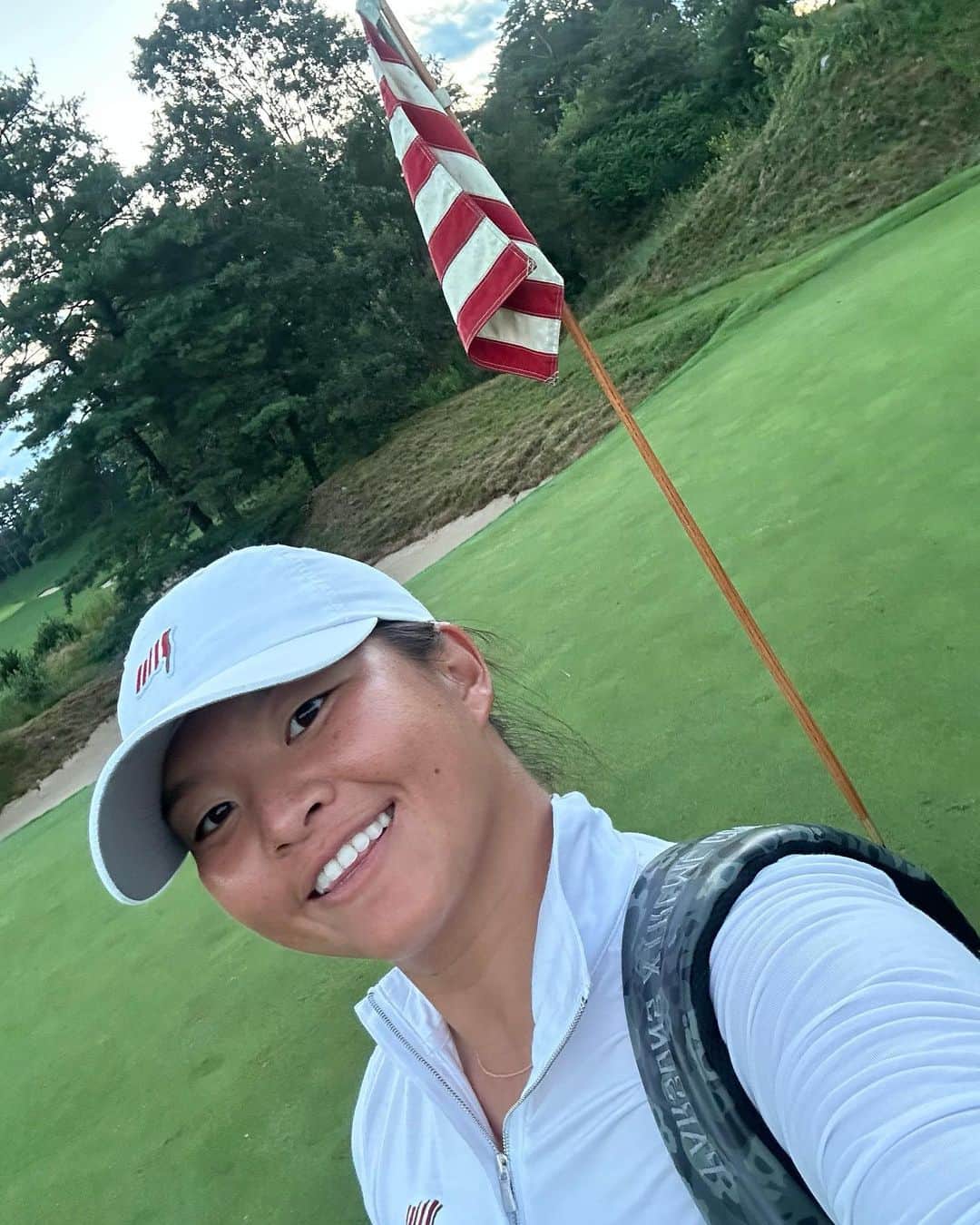 メーガン・カンのインスタグラム：「𝟾.𝟷𝟾.𝟸𝟶𝟸𝟹 @bostongolfclub - 𝚃𝚑𝚊𝚗𝚔𝚏𝚞𝚕 𝚝𝚘 𝚌𝚊𝚕𝚕 𝚝𝚑𝚒𝚜 𝚙𝚕𝚊𝚌𝚎 𝚑𝚘𝚖𝚎 🫶🏻.  𝚏𝚎𝚊𝚝𝚞𝚛𝚒𝚗𝚐 𝚊 𝚜𝚙𝚎𝚌𝚒𝚊𝚕 𝙵𝚊𝚌𝚎𝚃𝚒𝚖𝚎 𝚏𝚛𝚘𝚖 𝚝𝚑𝚎 𝚋𝚎𝚜𝚝 💕.」