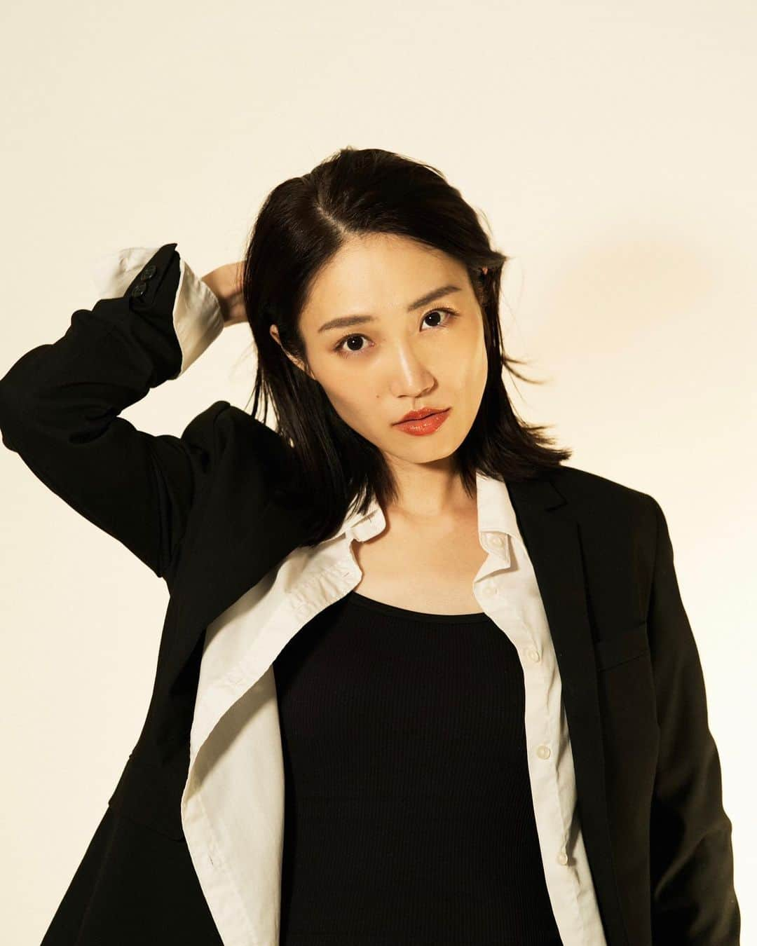 土井玲奈のインスタグラム：「お久しぶりです。 1ヶ月ぶりくらい？  先日最終回を迎えました NHK BS時代劇「大富豪同心3」 ご覧いただきました皆様 ありがとうございました！ ほんのちょこっとずつの登場でしたが 濱島先生の母を演じておりました。  またインスタちょこちょこアップするの頑張ります。  ほんで 来週あたりひとつお知らせがあります📢  秋にはとっておきのお知らせもあるよ  Photo📷： @masayukikaki   #nhkbs時代劇  #大富豪同心 #大富豪同心3  #actress #japaneseactress #일본의여배우 #日本女演员 #日本女演員」