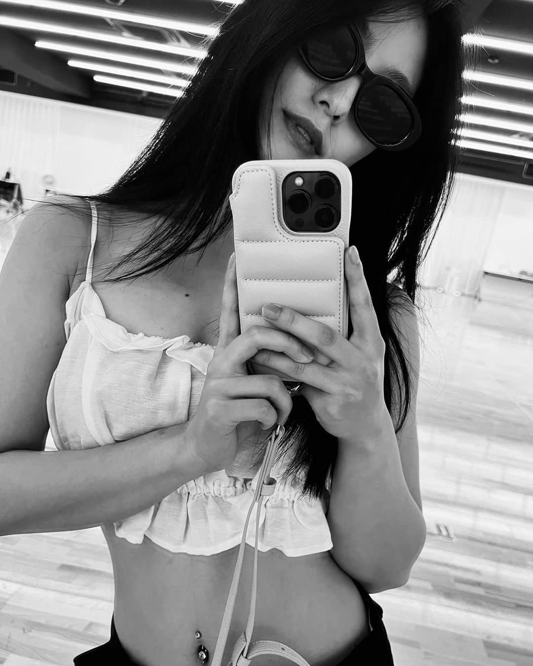 SAYAKAのインスタグラム：「😎✌️ 今日もたくさん踊ってきました✌️」