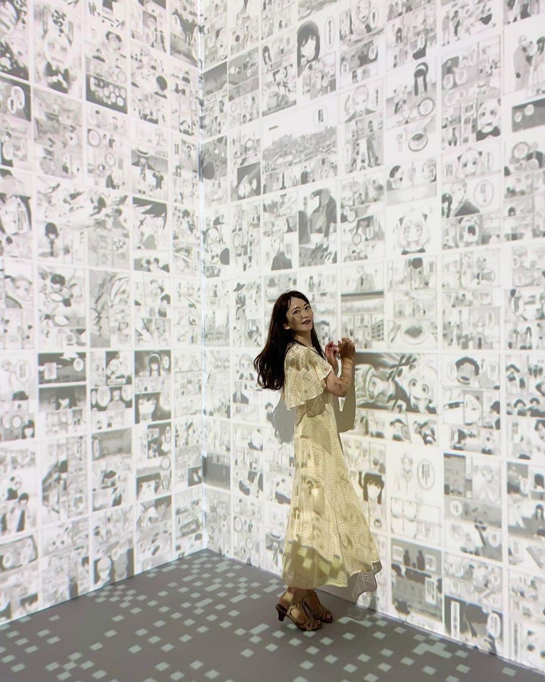 森雅子さんのインスタグラム写真 - (森雅子Instagram)「✨✨  こんばんは。  今日は楽しみにしていたイベントに 行ってきました。  新宿のLUMINE0で8月23日まで開催中の 集英社XR『マンガダイブ』  @shueishaxr   『チェンソーマン』『SPY×FAMILY』 『ダンダダン』の3作品のマンガの世界が 360度の大画面・大迫力で楽しめる 没入体験型イベント✨  私のようにマンガに詳しくなくても 思わず引き込まれる臨場感！  音響効果もあって 振動で体が揺れる感じ！  すっごく楽しかった〜💕  今日は夏休みの土曜日という事もあって 外国人のお客様やファミリーなどで とっても賑わってました。  8月23日までの期間限定開催です。  マンガ好きさん、アート好きさんに おすすめのイベント。 ぜひ行ってみてくださいね♪  @shueishaxr   【マンガダイブ2023夏SHINJUKU】  2023/7月28日〜8月23日 会場：LUMINE 0 （ルミネゼロ） 10時〜21時半 ※最終日8月23日は17時まで  ・ ・  #マンガダイブ #マンガ #ルミネゼロ #体幹型イベント　 #マンガ好き #マンガ好きな人と繋がりたい #アート好き #アート好きな人と繋がりたい #東京イベント  #マンガダイブ2023夏shinjuku #spyfamily #チェンソーマン #ダンダダン #新宿 #mangadive #集英社 #spyxfamily #コミック #ジャンプ #夏休みイベント #期間限定イベント #shinjuku」8月19日 20時21分 - mako_marie_an
