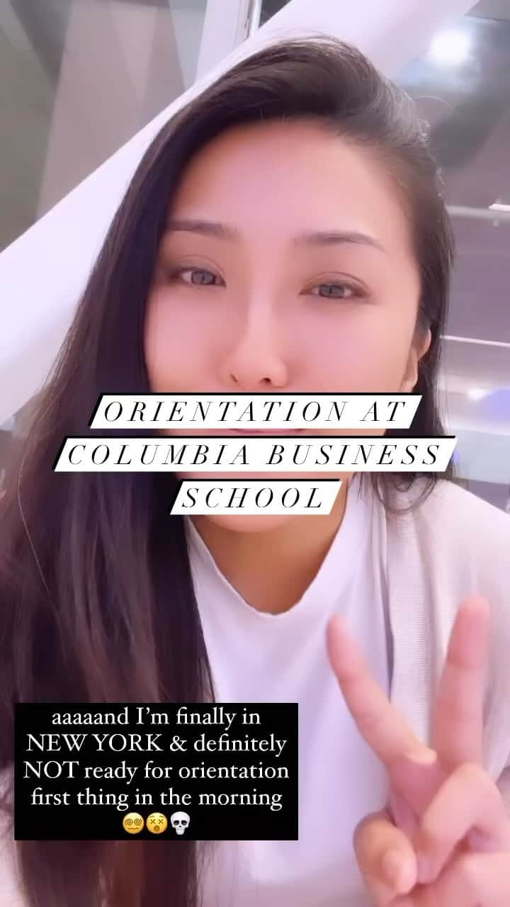 オリビア・タイのインスタグラム：「I never ever thought I would be pursuing an executive MBA from COLUMBIA BUSINESS SCHOOL. I’m learning so much already!  It’s the strangest feeling to start the day with imposter syndrome, and end the day knowing that I am unmistakably in the right place.  Also, in true #100daysofauthenticity fashion, my flight got delayed three times yesterday & I got lost on the subway twice, but I MADE IT 🚀  Here we goooooo 🔥🔥🔥  @columbiaulife @columbia_biz #cbsatthecenter #whycbs @columbia #newyork #mba #collegelife #startedfromrefugeecampnowwehere #columbiauniversity #oliviathai」