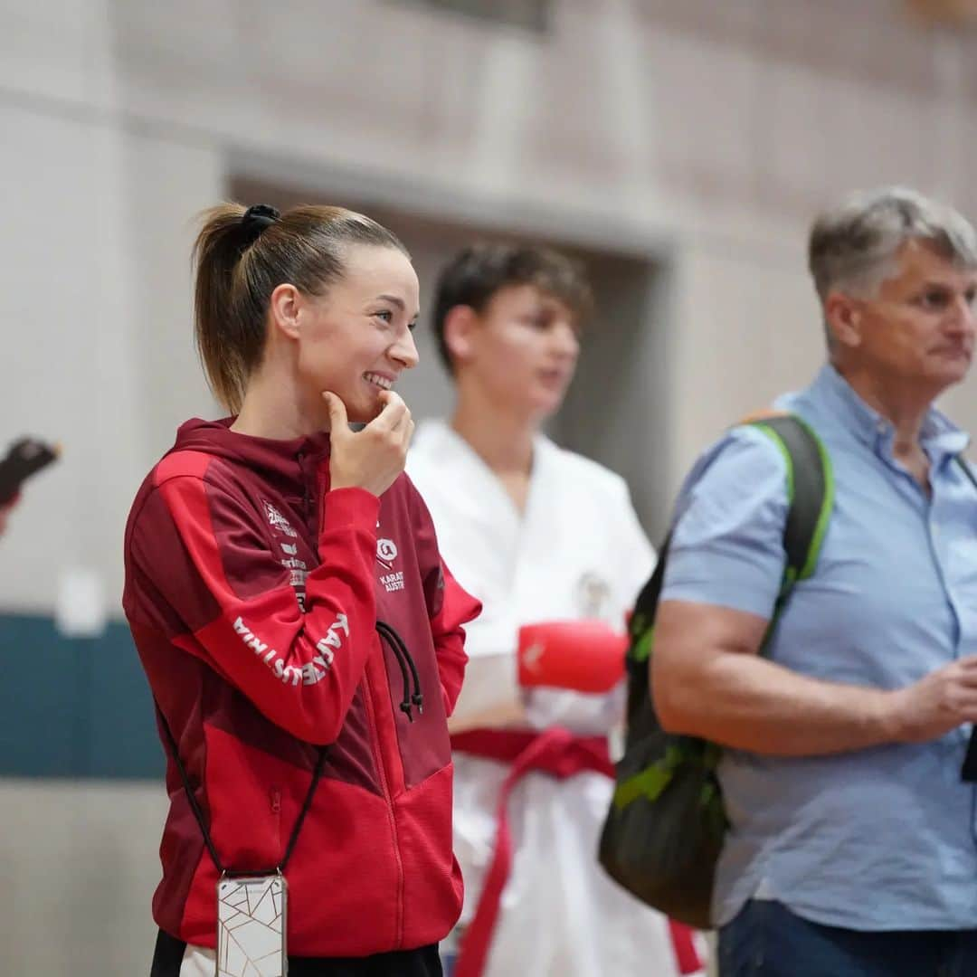 荒賀龍太郎さんのインスタグラム写真 - (荒賀龍太郎Instagram)「Olympic 🥉 medalists @bettiplank 🇦🇹 and @araga1016 🇯🇵 are supporting our future 🥋 stars during their final preparations for the second Araga Youth Cup in the city of Kameoka/JPN.   #KarateInsights #Karate #KarateForLife #karateyouth #futurestars  @mk_lionseries 📸」8月19日 14時33分 - araga1016