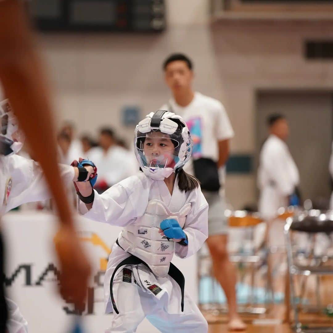 荒賀龍太郎さんのインスタグラム写真 - (荒賀龍太郎Instagram)「Olympic 🥉 medalists @bettiplank 🇦🇹 and @araga1016 🇯🇵 are supporting our future 🥋 stars during their final preparations for the second Araga Youth Cup in the city of Kameoka/JPN.   #KarateInsights #Karate #KarateForLife #karateyouth #futurestars  @mk_lionseries 📸」8月19日 14時33分 - araga1016