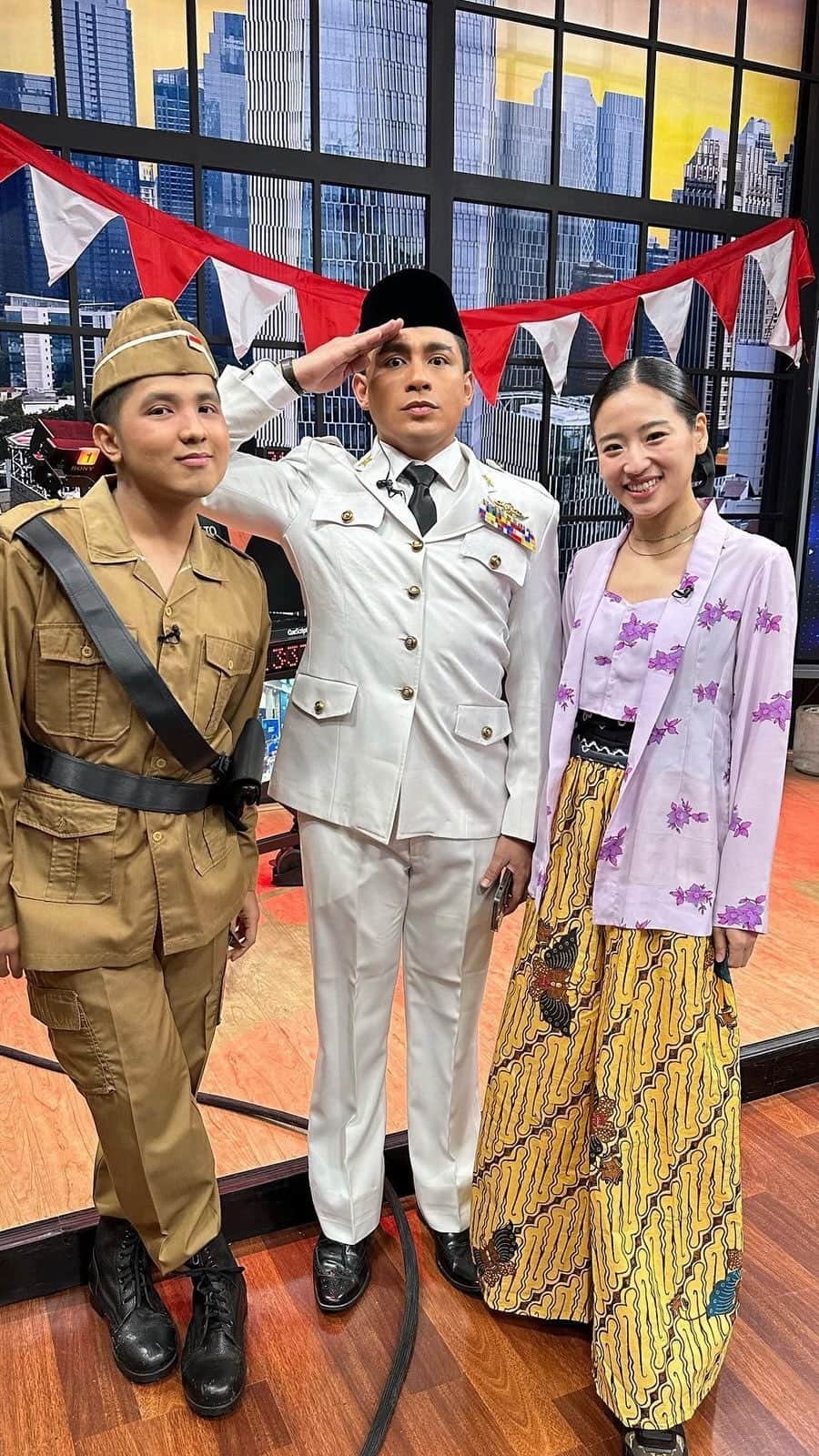 仲川遥香のインスタグラム：「Kami cinta Indonesia 🇮🇩 🇹🇭🇯🇵」