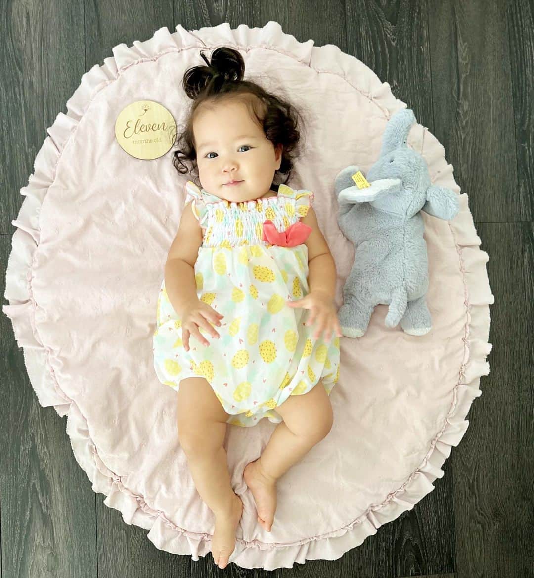 エリナ シルカのインスタグラム：「11 months old 🥹🥰」