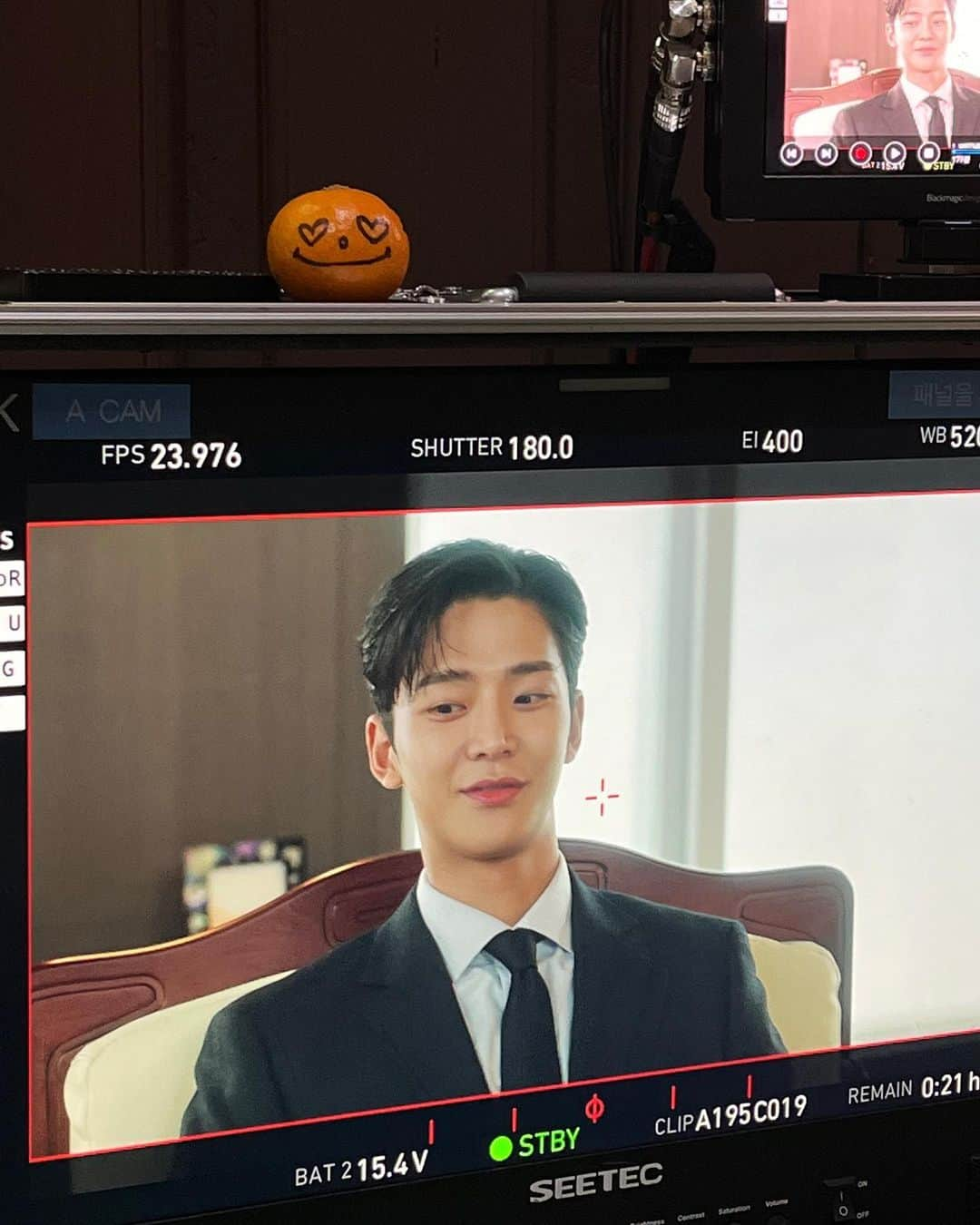 ロウンさんのインスタグラム写真 - (ロウンInstagram)「8/23 귤유」8月19日 15時45分 - ewsbdi