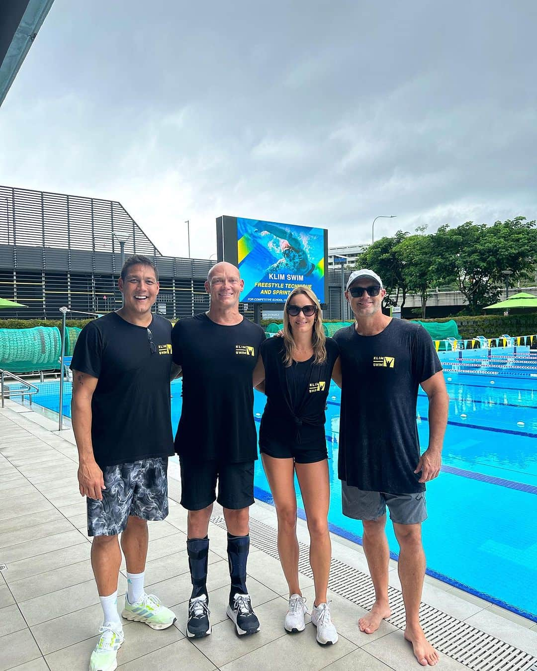 マイケル・クリムのインスタグラム：「Another amazing experience today during the @klimswim Freestyle and Sprint clinic at @nexus_swimming in Singapore with the dream team of @hawkebr @geoffhuegill @kerihehn. Stay tuned for the video of todays highlights! Contact us if you’d like us to run a clinic at your pool. #clinic #swimming #singapore」