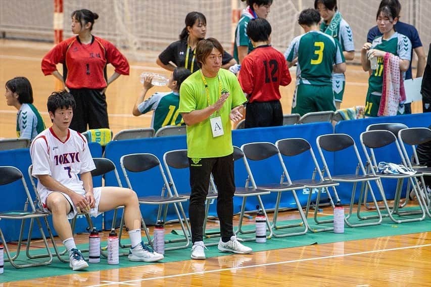 宮崎大輔さんのインスタグラム写真 - (宮崎大輔Instagram)「国体予選❗️ 怪我人続出で交代選手なしで、 闘うことに… 予備選手の交代もできず… 結果としては勝ちましたが、 選手ファーストな大会にしてほしい‼️ 選手の皆んな最後までよく頑張りました❗️ ありがとう😊  #国体 #ハンドボール #handball」8月19日 16時06分 - daisuke7_official