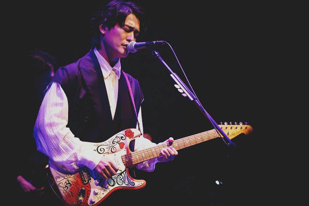 尾崎裕哉のインスタグラム：「本日はBillboard Live OSAKA "HIROYA OZAKI EXPERIMENT" お楽しみに〜」
