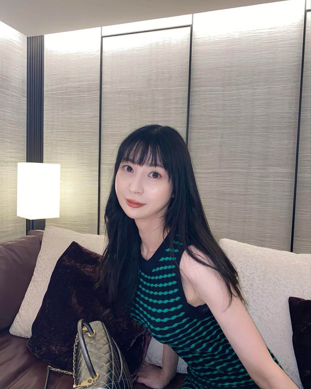 のインスタグラム：「何枚目がすき？🥒🫒🍅」