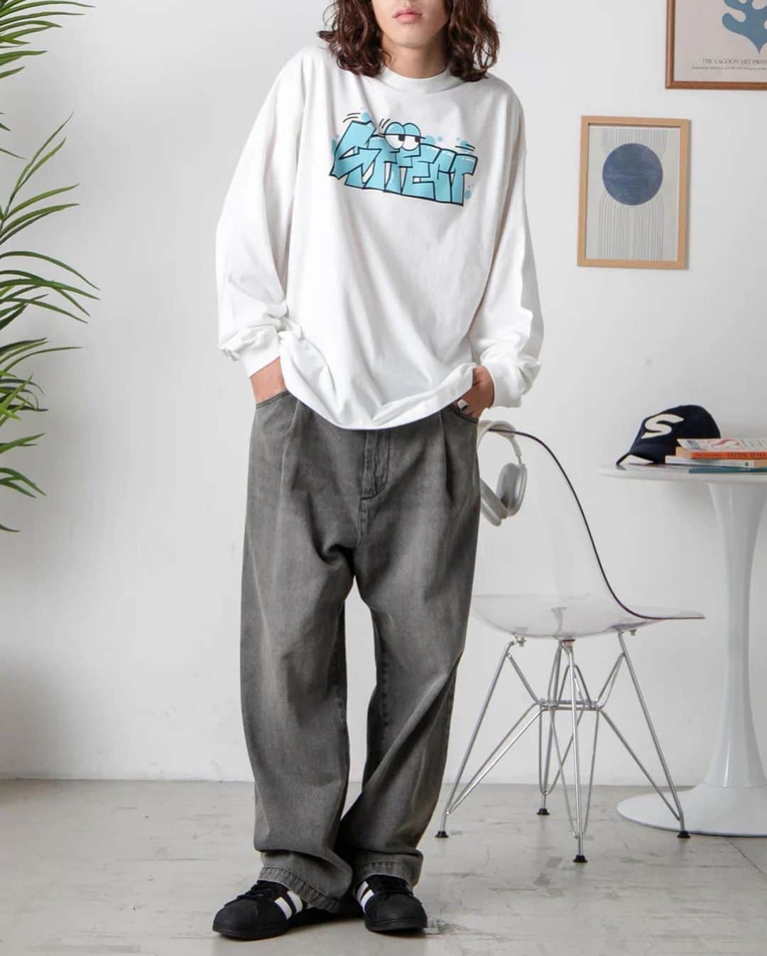 WEGOさんのインスタグラム写真 - (WEGOInstagram)「new tee  ✔︎アソートグラフィックロンTシャツ ¥2,749(tax in)  大人気のアソートTシャツからロンTが登場！ 今年も豊富なデザインのバリエーションでご用意。  #WEGO #ウィゴー #ロンT #秋服 #グラフィックT」8月19日 17時33分 - wego_official