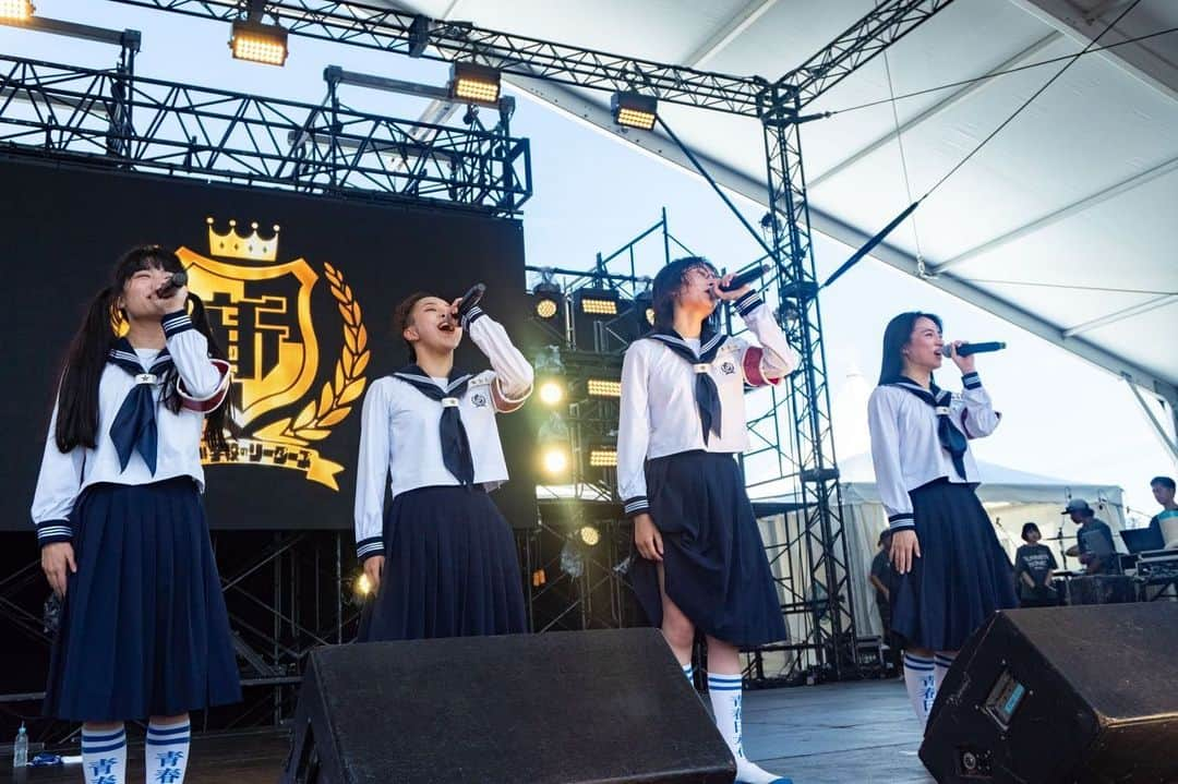 新しい学校のリーダーズさんのインスタグラム写真 - (新しい学校のリーダーズInstagram)「2023.8.19 「SUMMER SONIC 2023 -OSAKA-」 at Maishima Sonic Park 🍃✨️  <SETLIST> 1. 青春を切り裂く波動 2. 最終人類 3. Free Your Mind 4. マ人間 5. Pineapple Kryptonite REMIX 6. オトナブルー 7. NAINAINAI 8. 迷えば尊し  photo by ニイドメッチ #summersonic #サマソニ #新しい学校のリーダーズ#ATARASHIIGAKKO」8月19日 17時29分 - japan_leaders