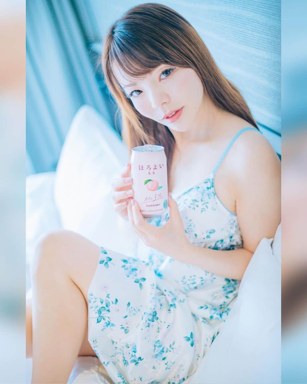 Mikaのインスタグラム：「ほろ酔いタイム🍑  お酒めちゃくちゃ弱いのでほろ酔い半分でかなり出来上がってしまいますw  ・ ・ ・ photo by @portrait.es.k 📸 model @mika_portrait  ・ ・ ・ ・ follow me💋  #美花展 #ほろ酔い女子  #ほろ酔い  #ほろ酔いチャレンジ  #ランジェリー撮影 #ランジェリーモデル #誰かの記憶に残る写真 #カメラ好きな人と繋がりたい #ファインダー越しの私の世界 #ポトレファン倶楽部 #被写体モデル #その瞬間は永遠の思い出 #みんなのフォト #ポトレ女子 #撮影依頼募集中 #jp_portrait部 #japanesegirl #asianbeauty #love_camera_club #jp_portrait #jp_portrait_collection #loves_united_portrait  #global_ladies #photo_shorttrip #_lovely_weekend #portraitfestival #portraitinlove #exclusive_world_portrait  #instagood #instagramjapan」